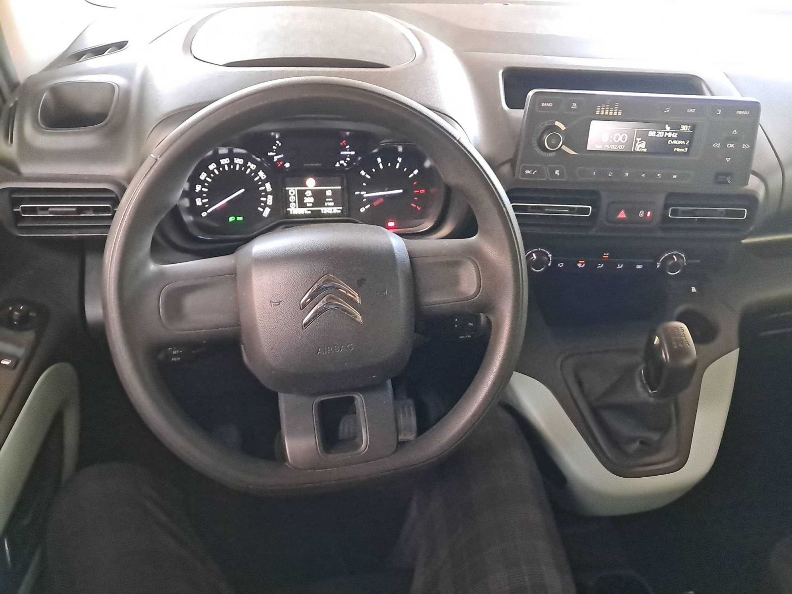 Citroën Berlingo, 1.5 BlueHDi, 5Míst, Klima, ČR - fotka 3