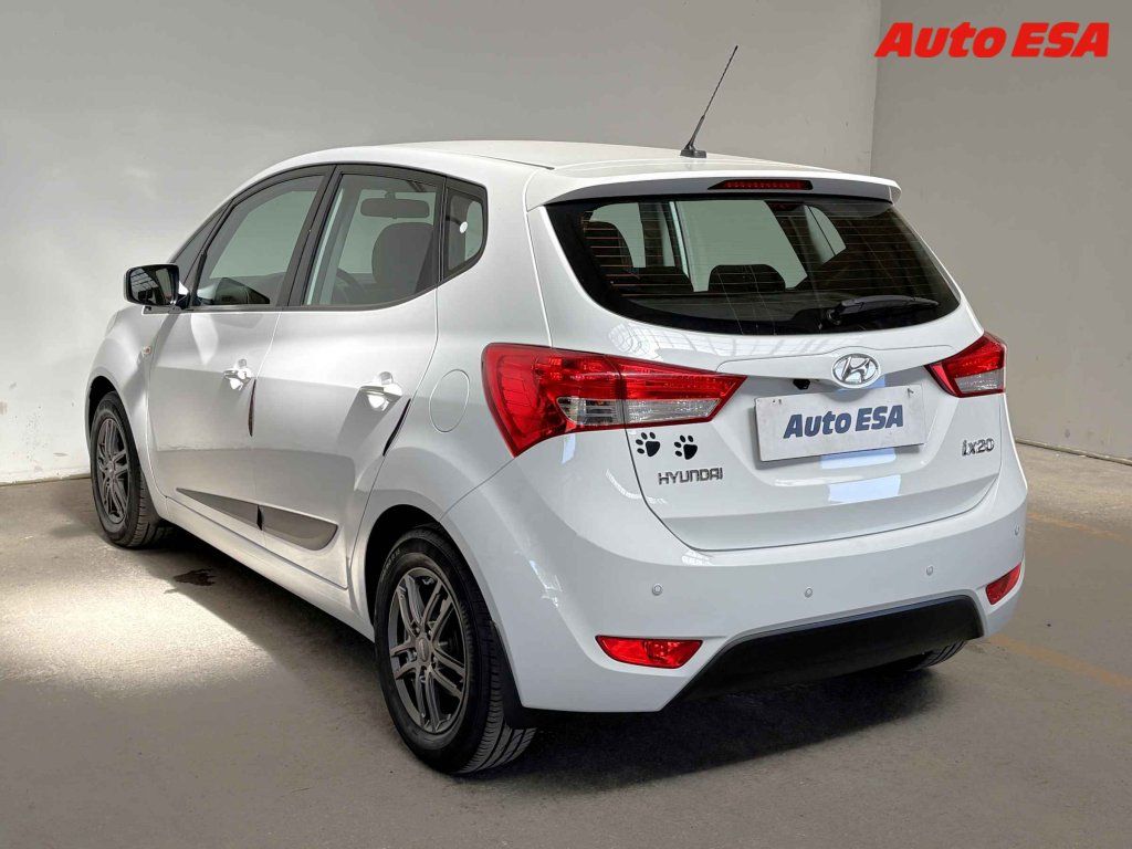 Hyundai ix20, 1.4i - fotka 6