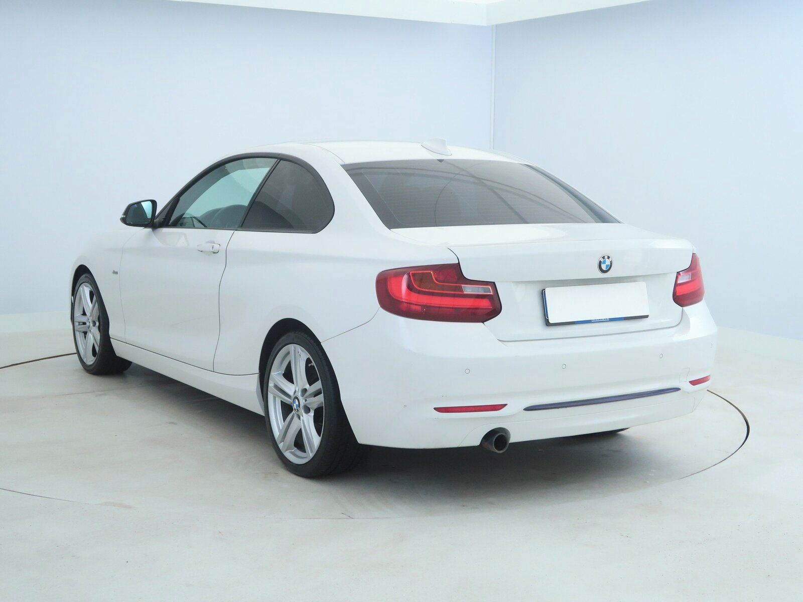 BMW Řada 2, 218d, Sport Line, Navi - fotka 4