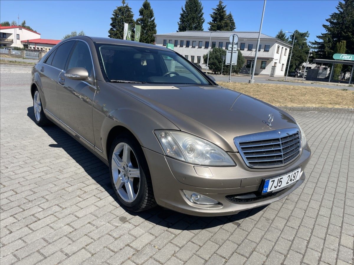 Mercedes-Benz Třídy S, 3,0 320CDi 155kw nutný servis - fotka 6