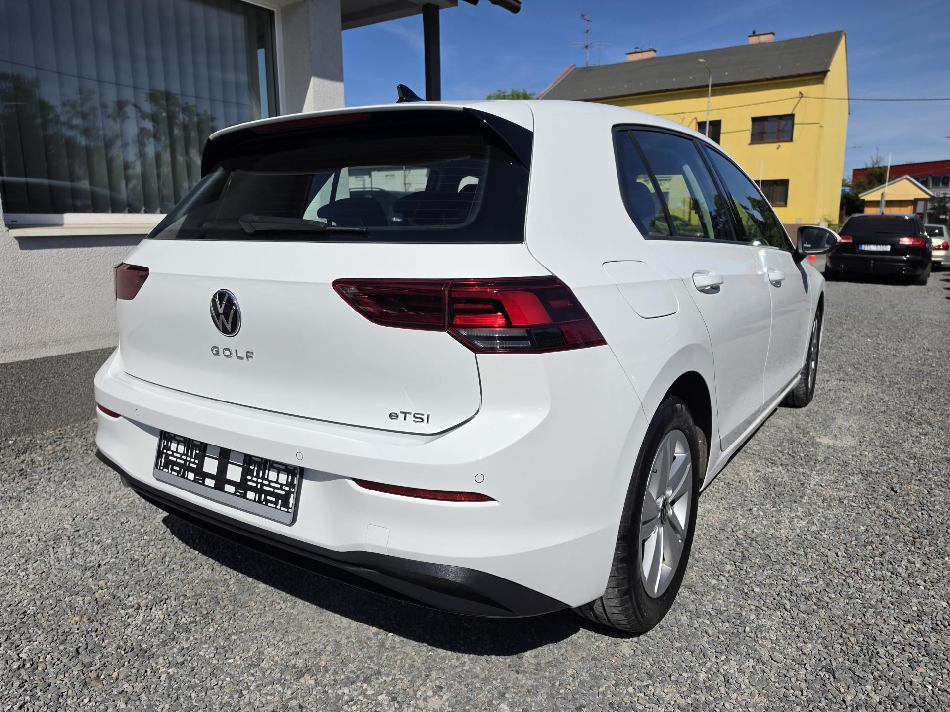 Volkswagen Golf, 1.5TSI 8 DSG Led Navi Virtual - fotka 4