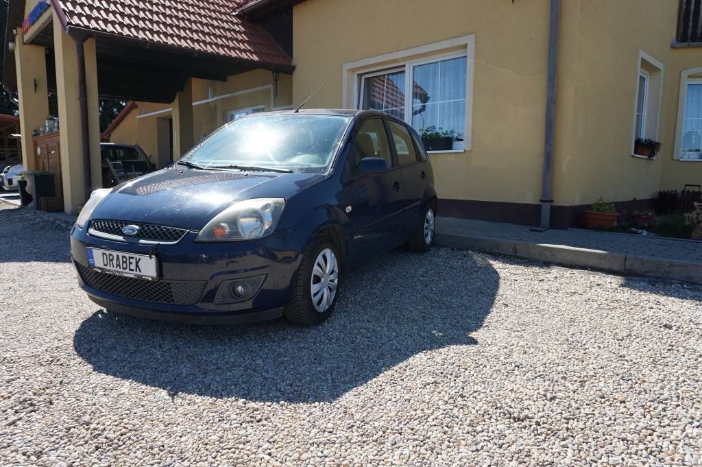 Ford Fiesta, 1,3 NOVÉ V ČR - fotka 3