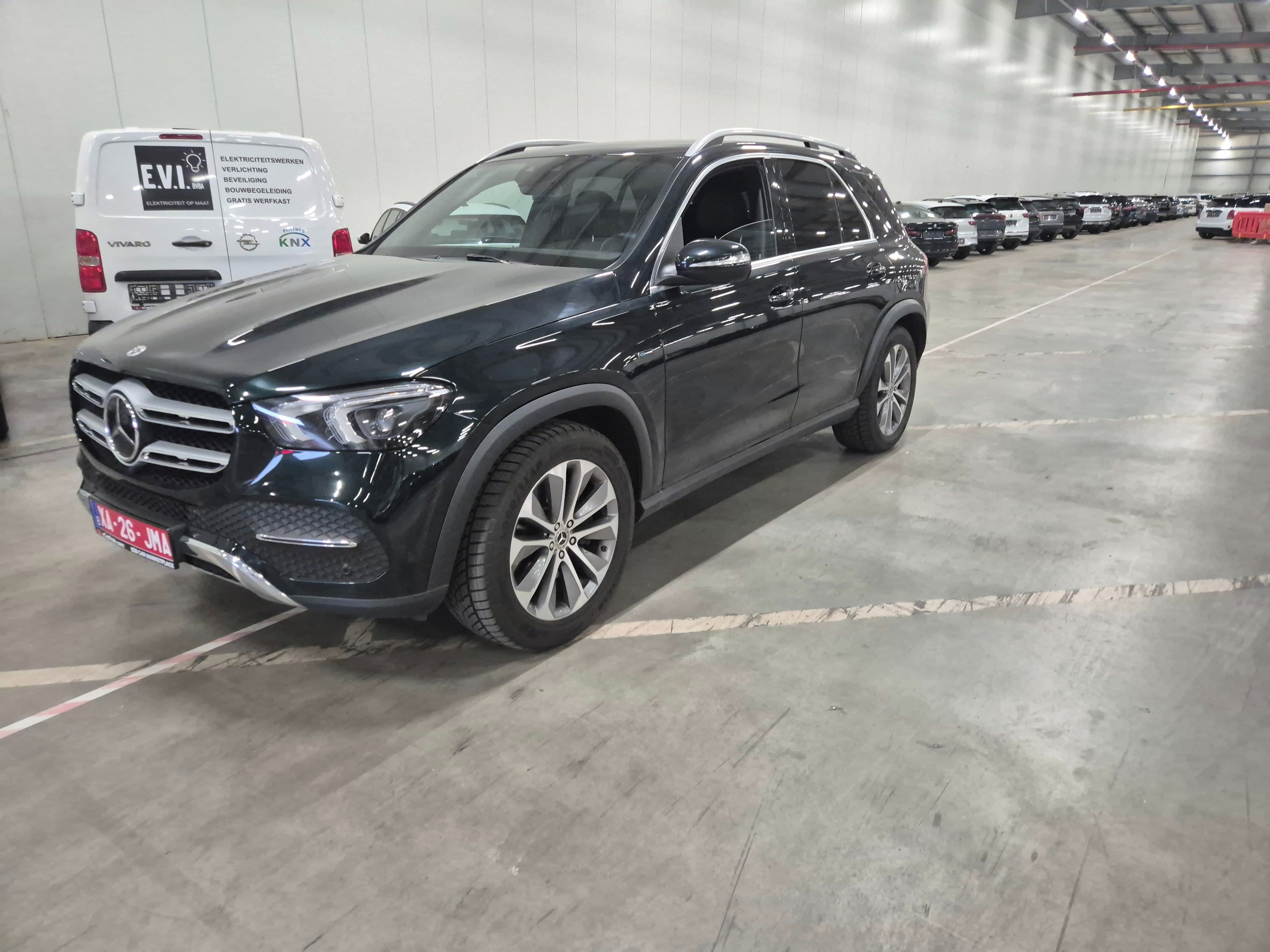 Mercedes-Benz GLE, plug in hybrid - fotka 2