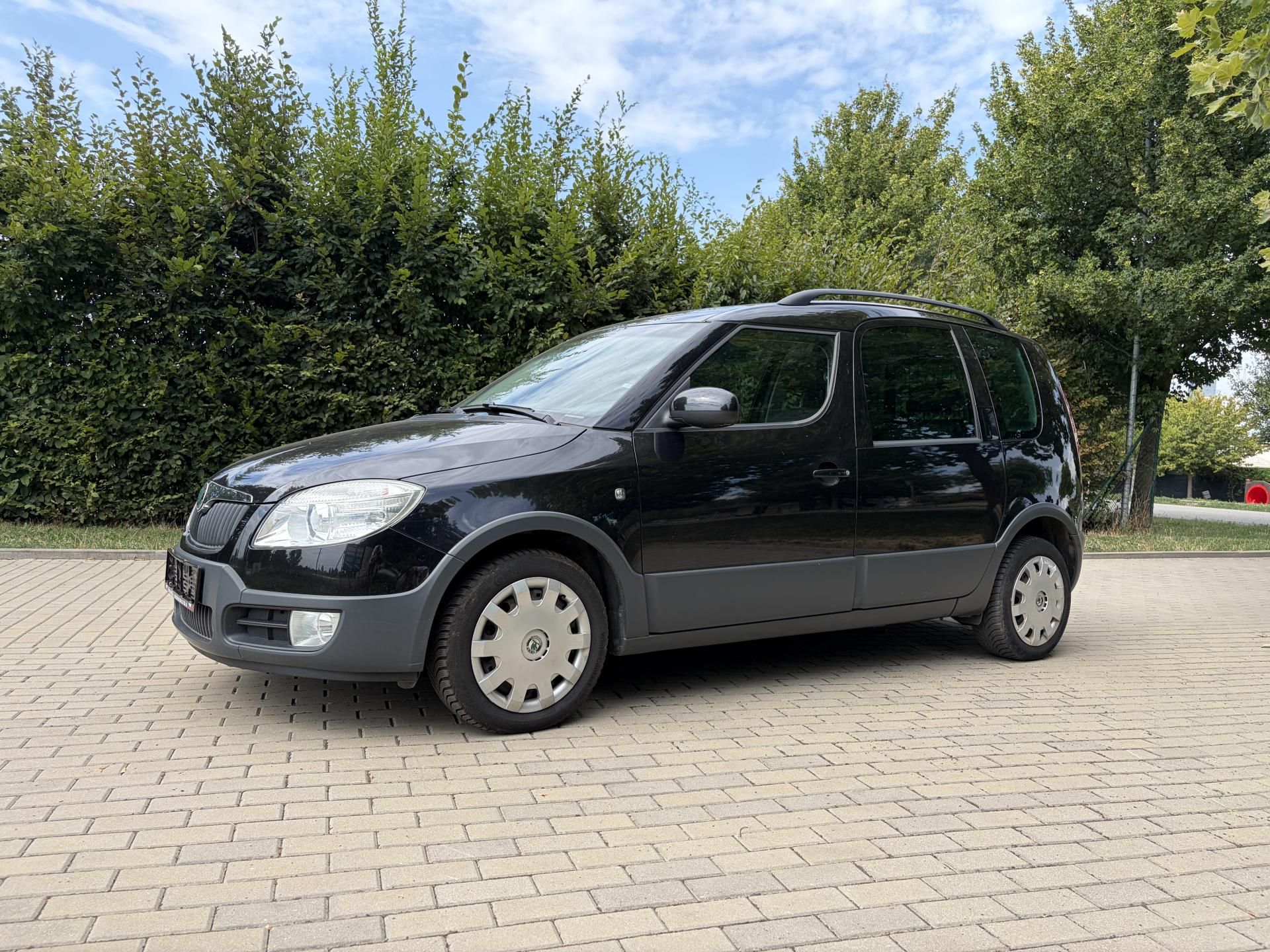 Škoda Roomster, 1.6 Scout Plus Edition - fotka 4