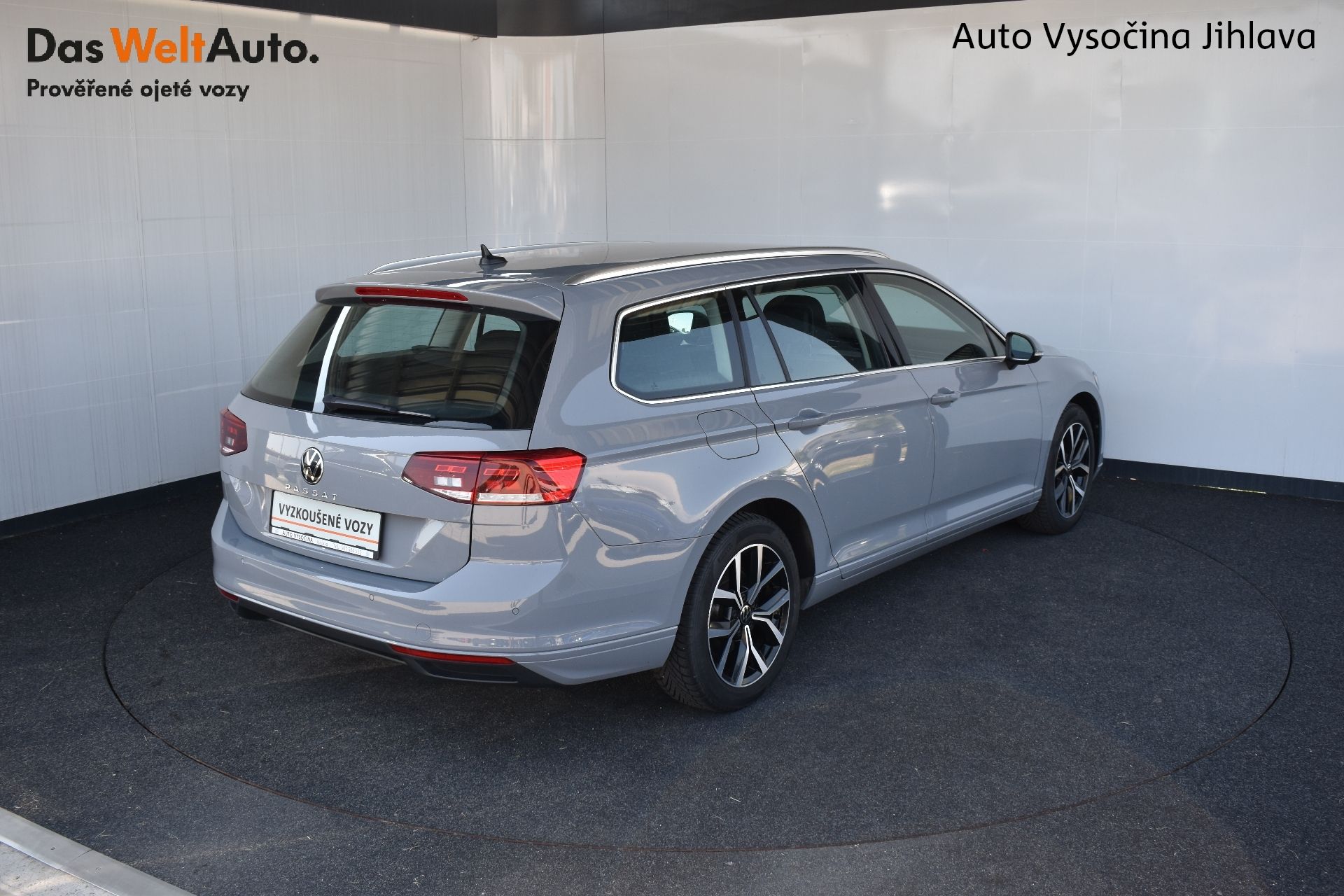 Volkswagen Passat Variant, 1.5TSI 110kW, LED,Manuál - fotka 2