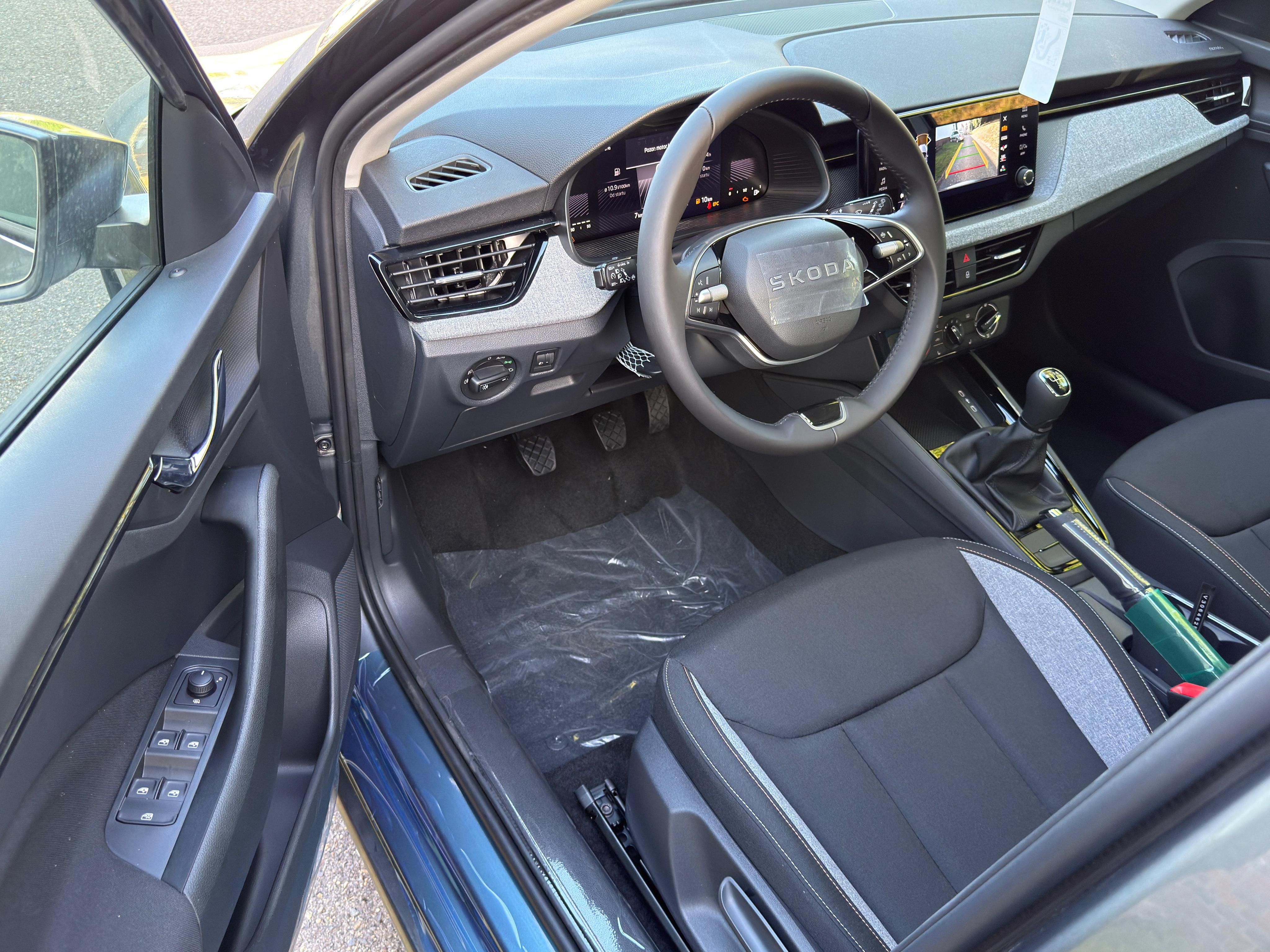 Škoda Scala, Classic 1,0 TSI 85 kW - fotka 6