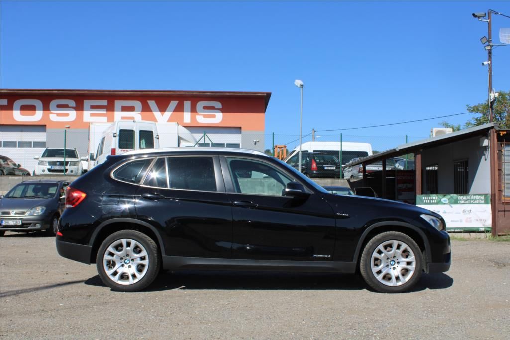 BMW X1, 2,0 D  1.maj.,ČR,serviska,DPH - fotka 4