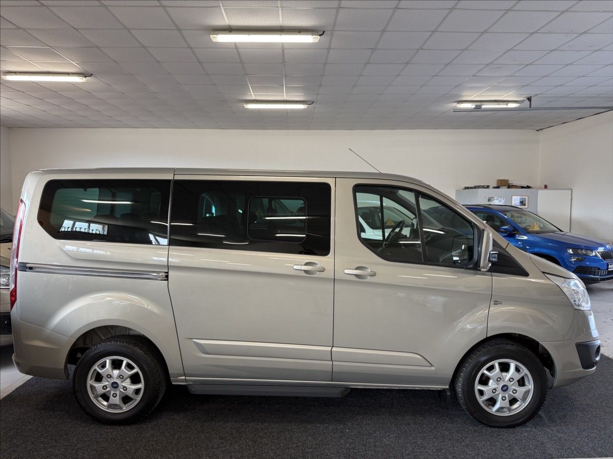 Ford Tourneo Custom, 2,2 Titanium 113tkm! 1maj. - fotka 4