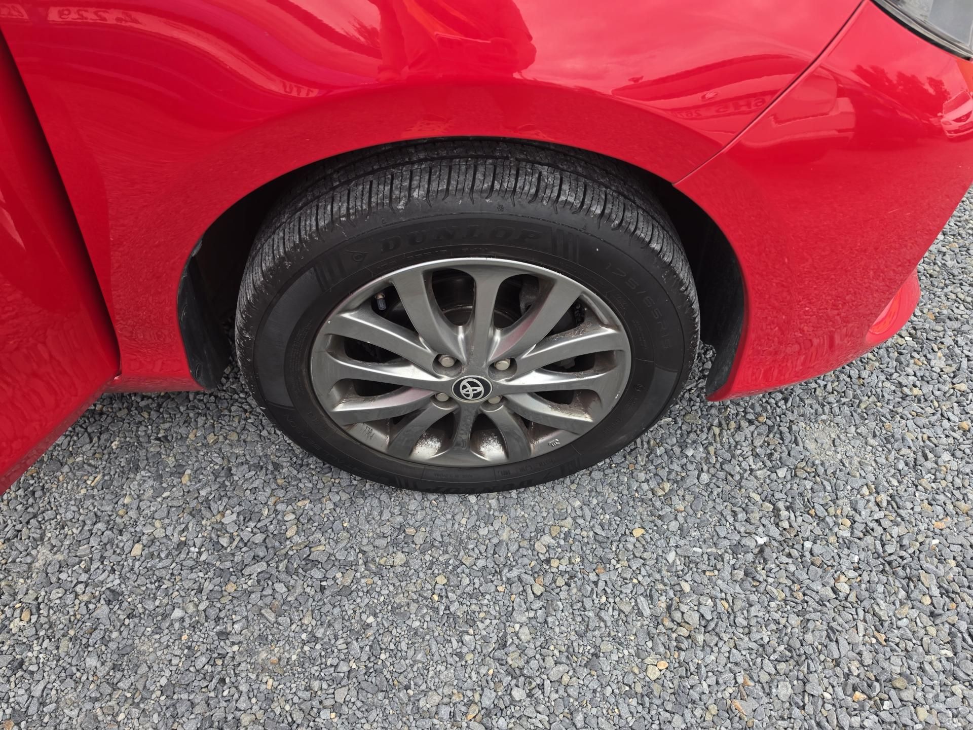 Toyota Yaris, 1.3 VVTI Automat - fotka 5