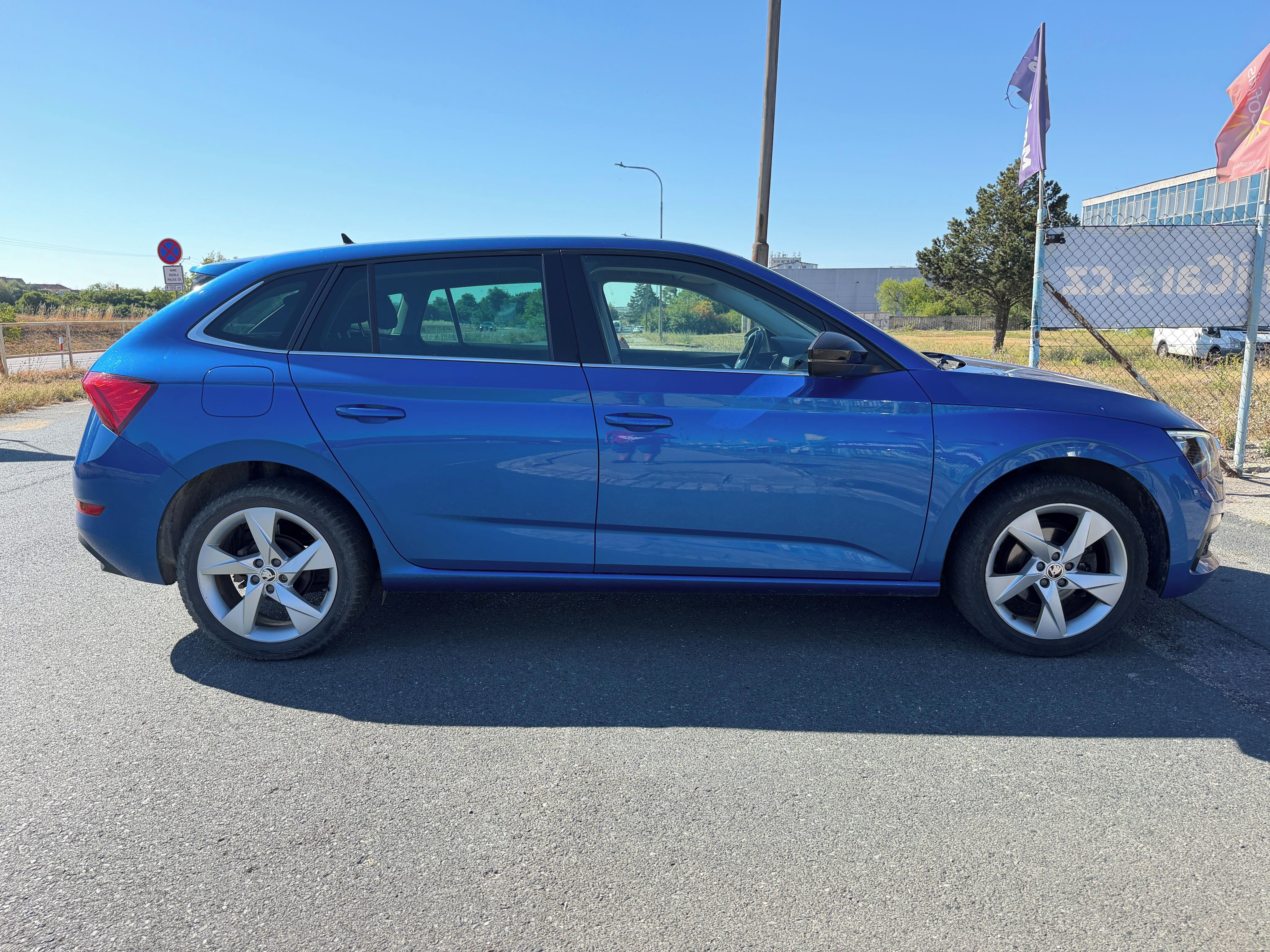 Škoda Scala, 1.0 TSI 85kW VÝBAVA - fotka 4