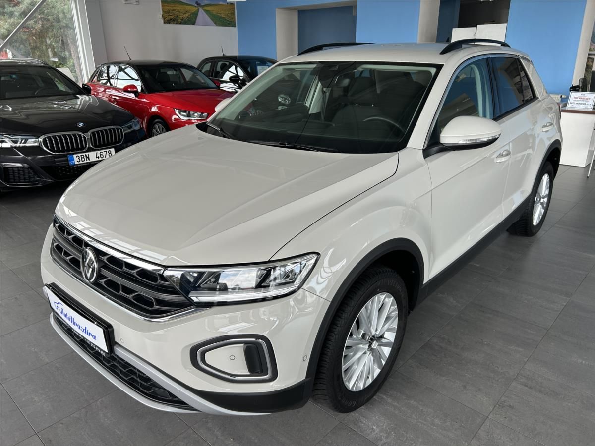 Volkswagen T-Roc, 1,0   TSI 85kW,LIFE,1.MAJITEL - fotka 3