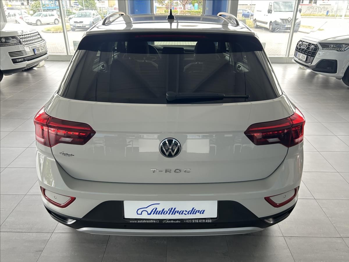 Volkswagen T-Roc, 1,0   TSI 85kW,LIFE,1.MAJITEL - fotka 5