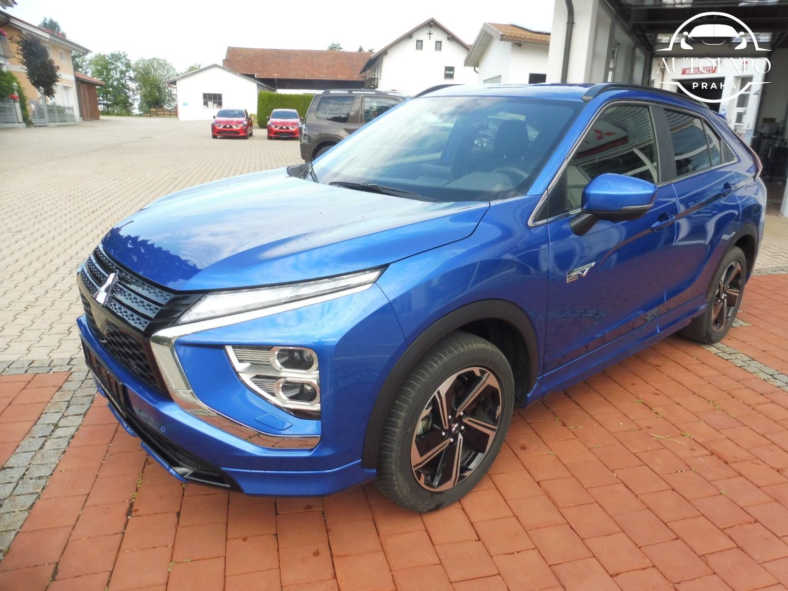 Mitsubishi Eclipse Cross, 2,4 PHEV Plus Select 4 WD - fotka 3