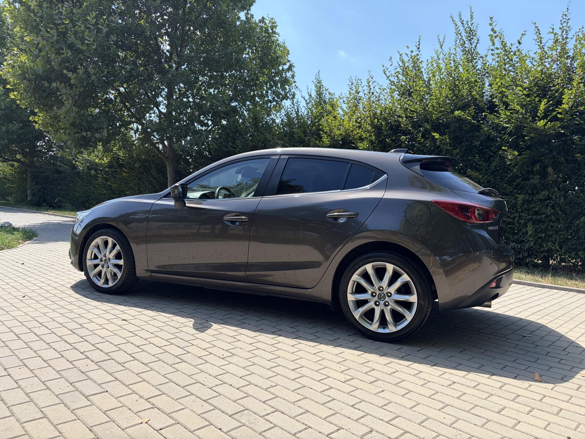 Mazda 3, 2.0 Sports-Line - fotka 6