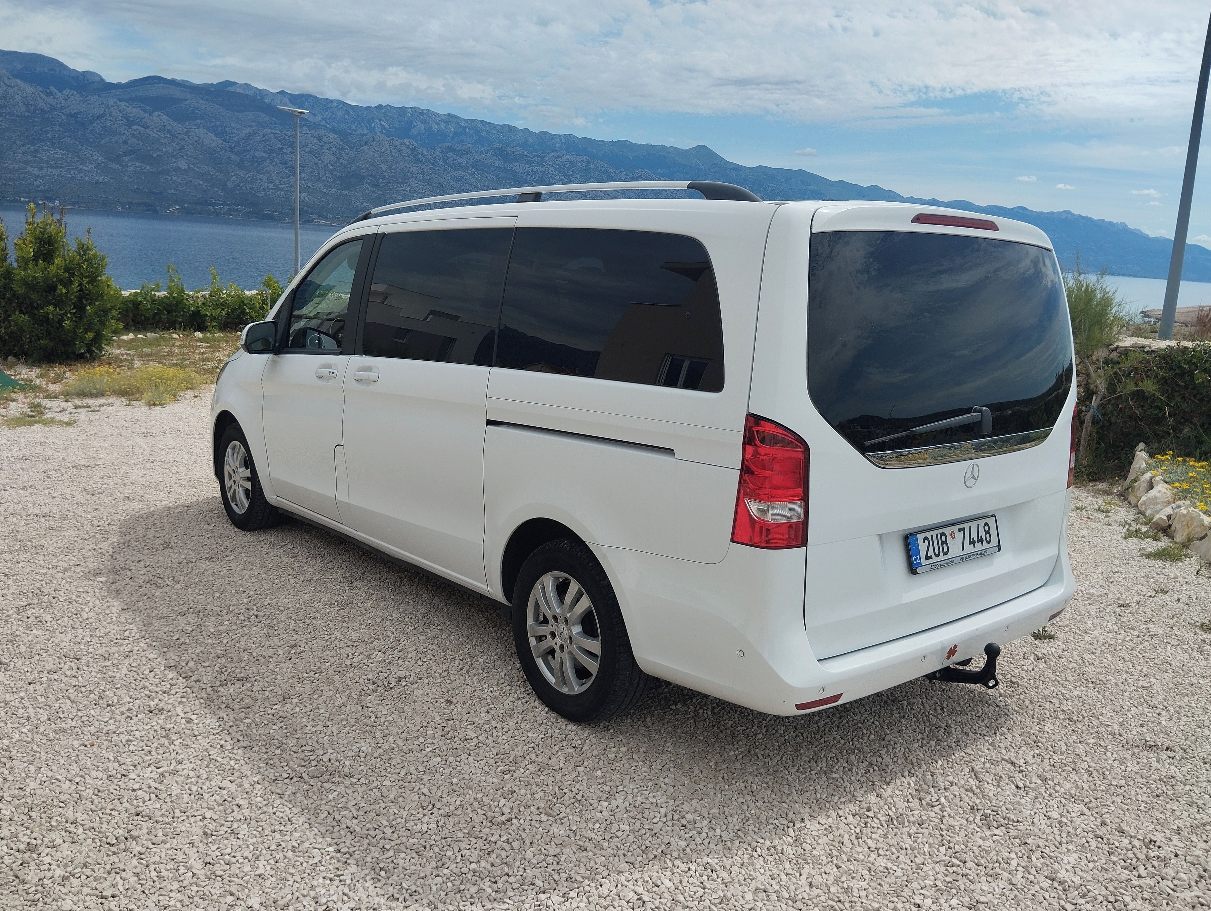 Mercedes-Benz Třídy V, Mercedes Benz V 220 CDI - fotka 4