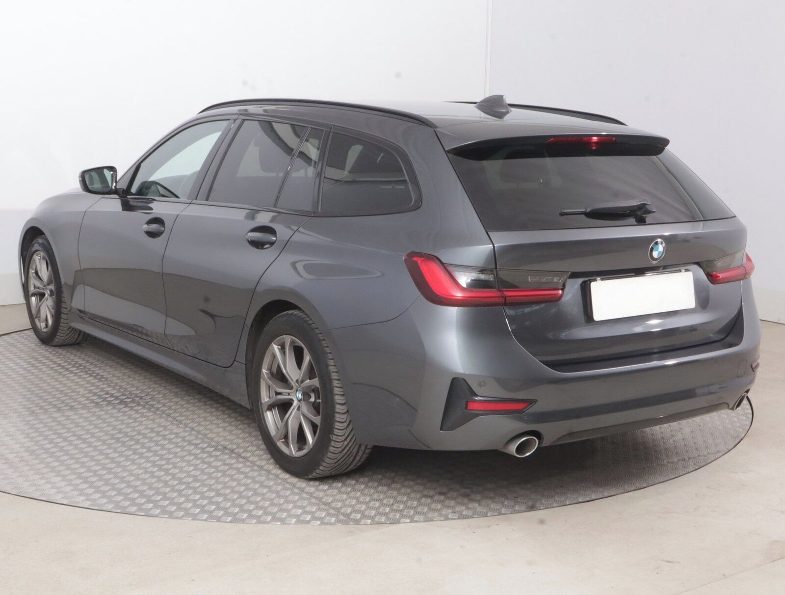 BMW Řada 3, 318 d, Automat, Serv.kniha - fotka 4