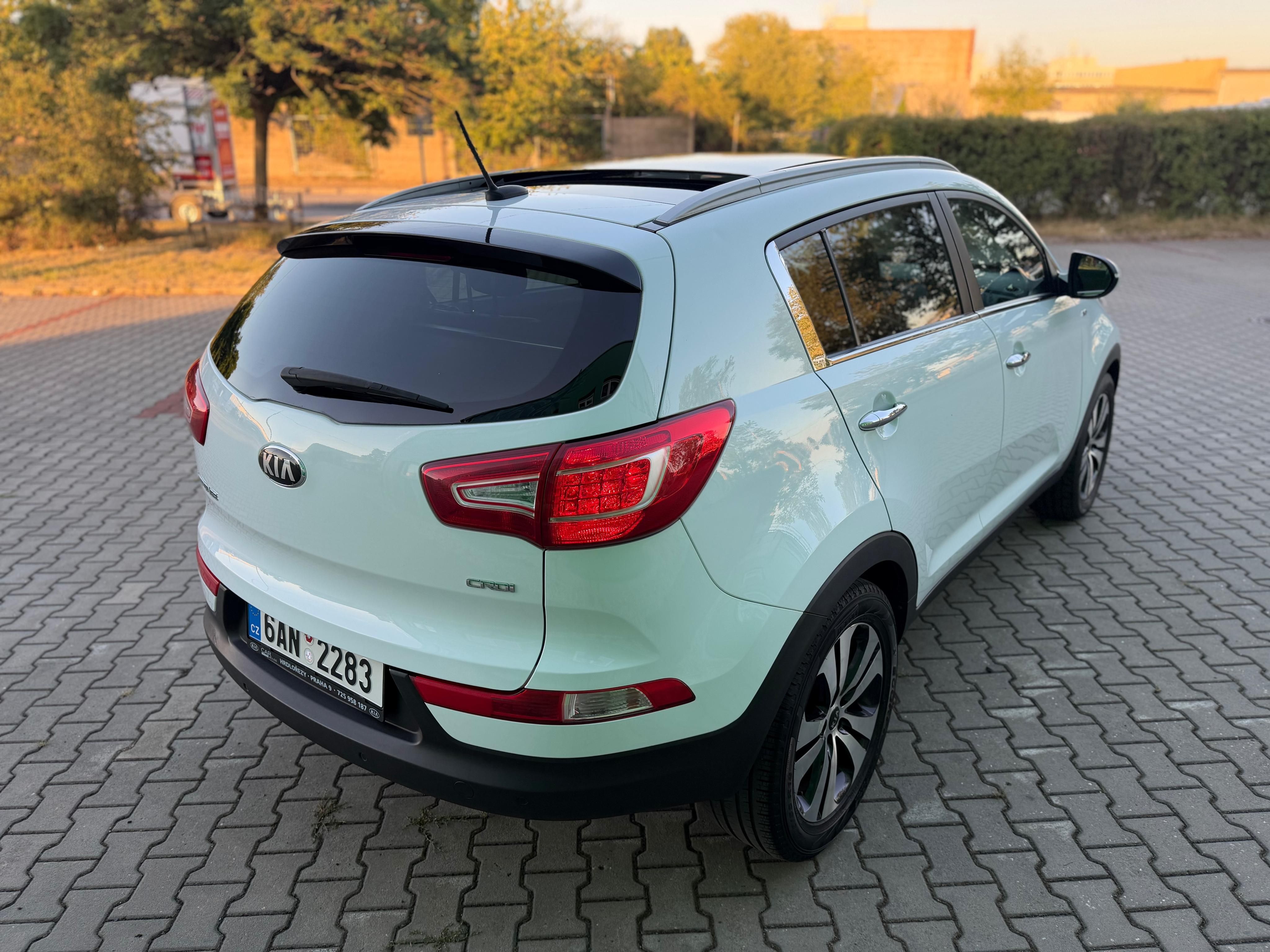 Kia Sportage, TOP STAV, 4x4 Automat Panorama - fotka 5