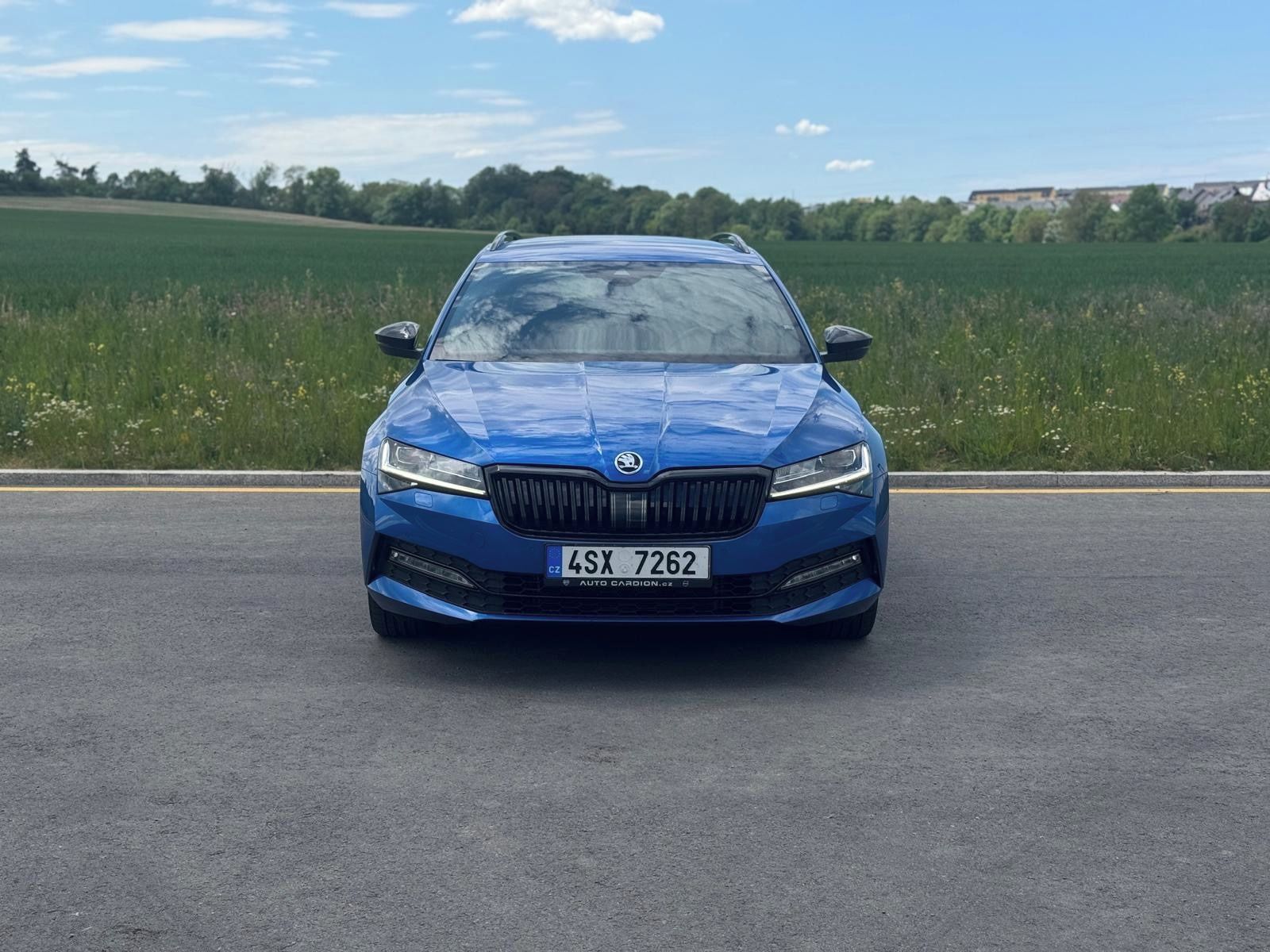 Škoda Superb - fotka 2