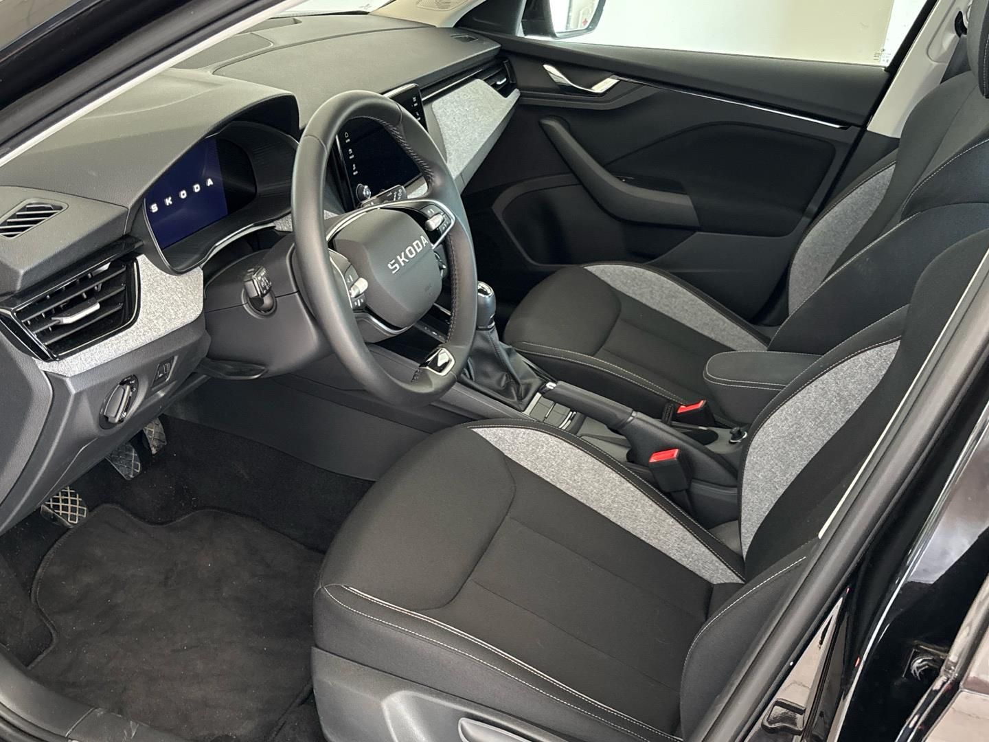 Škoda Kamiq, 1.0 TSI / 85 kW Selection - fotka 5
