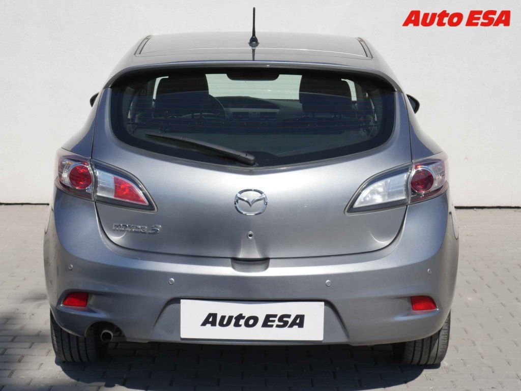 Mazda 3, 1.6 16V - fotka 5