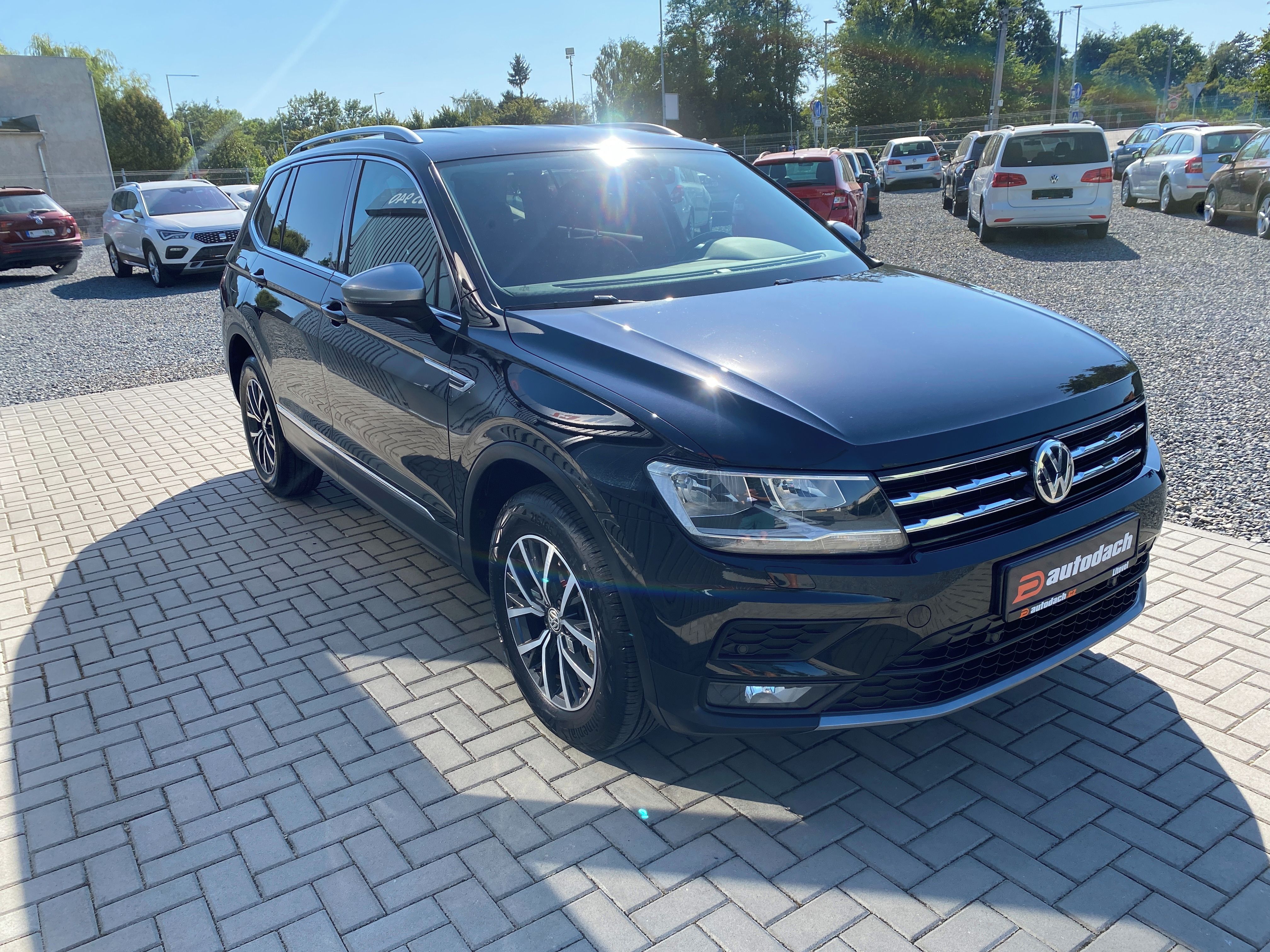 Volkswagen Tiguan Allspace, 1.4TSI 110KW  -ALLSPACE- DPH - fotka 6
