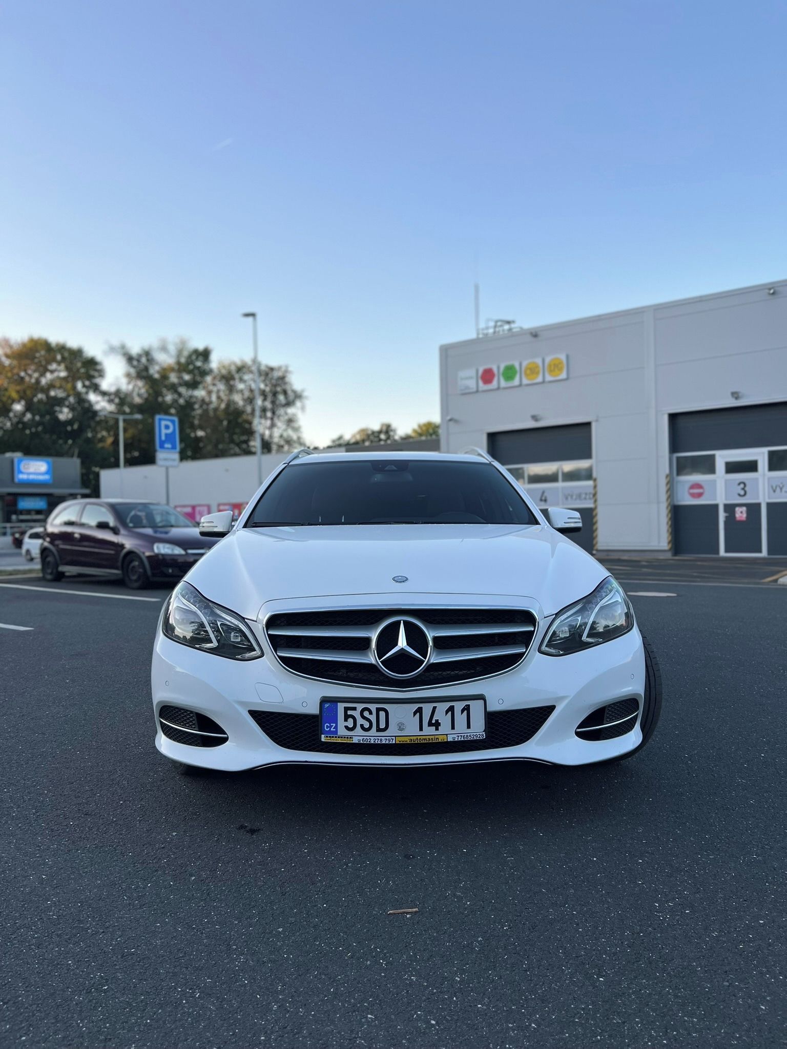 Mercedes-Benz Třídy E, W212/2.2/STK/KOMBI - fotka 2