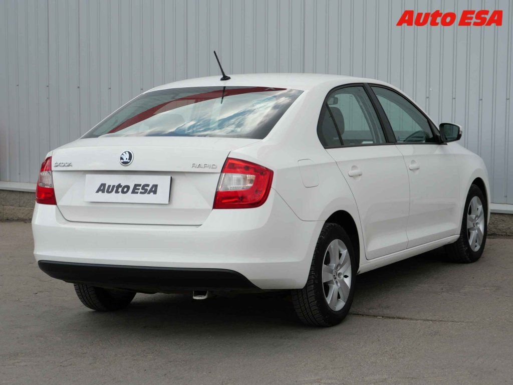 Škoda Rapid, 1.4 TDi,ČR - fotka 4