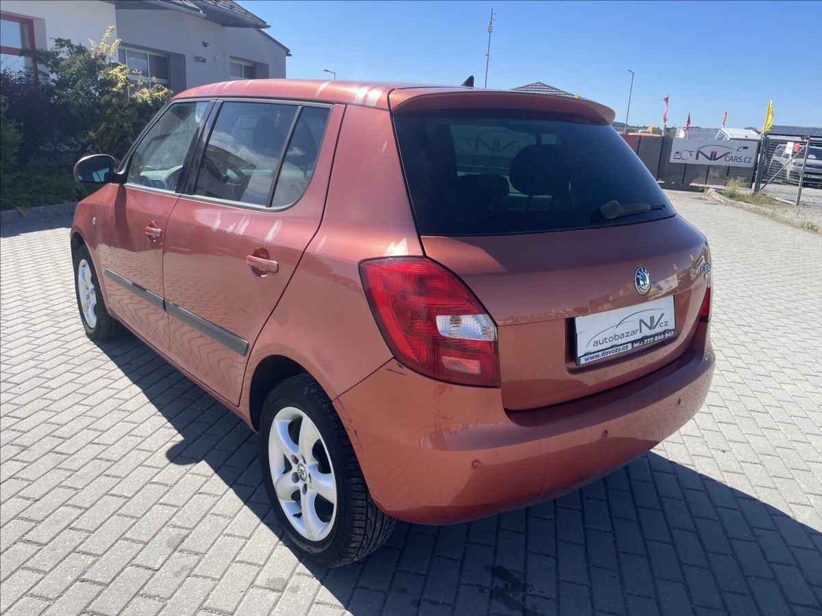 Škoda Fabia, 1,4 i 16V Klima Elegance Klima - fotka 3