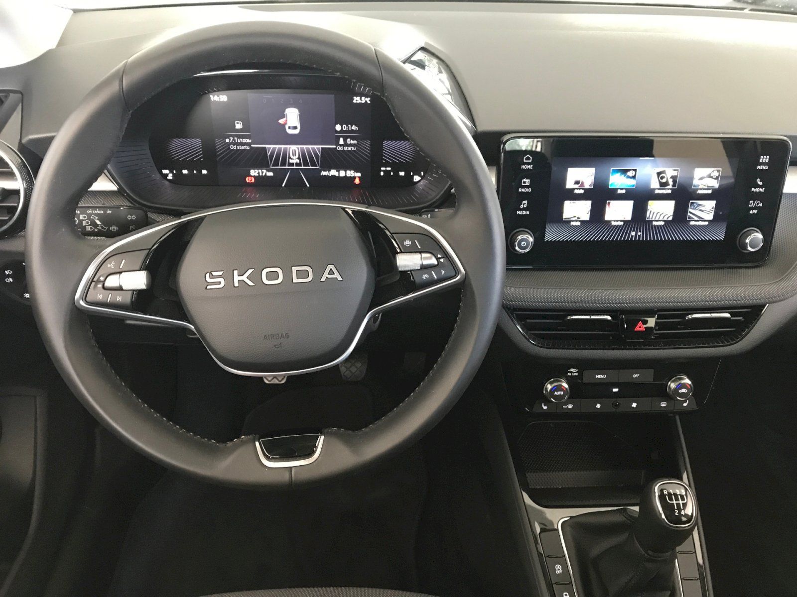 Škoda Fabia, SELECTION 1,0 TSI - fotka 5