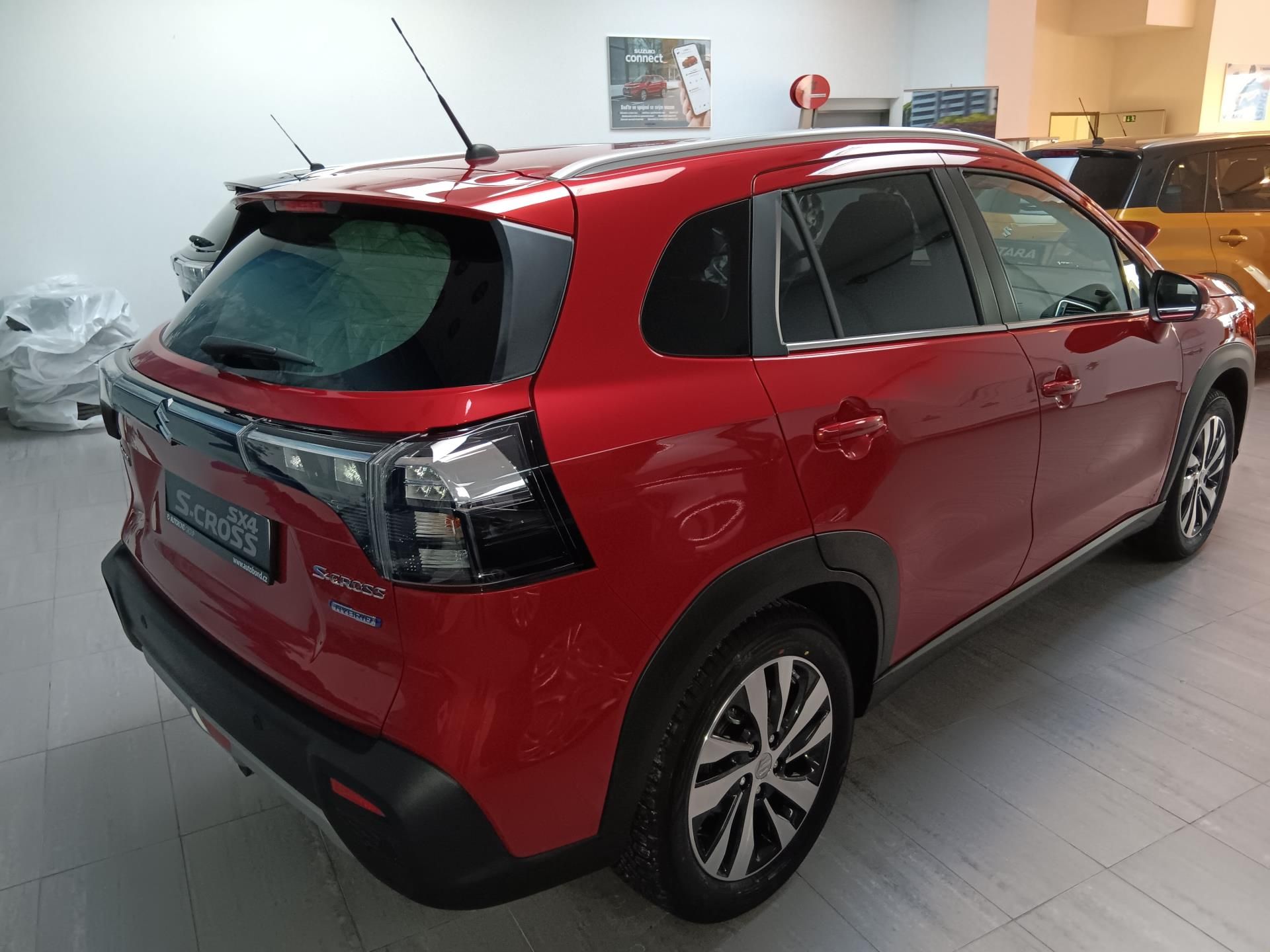 Suzuki S-Cross, ELEGANCE 1,4 HYBRID A/T 4x2 MY - fotka 5