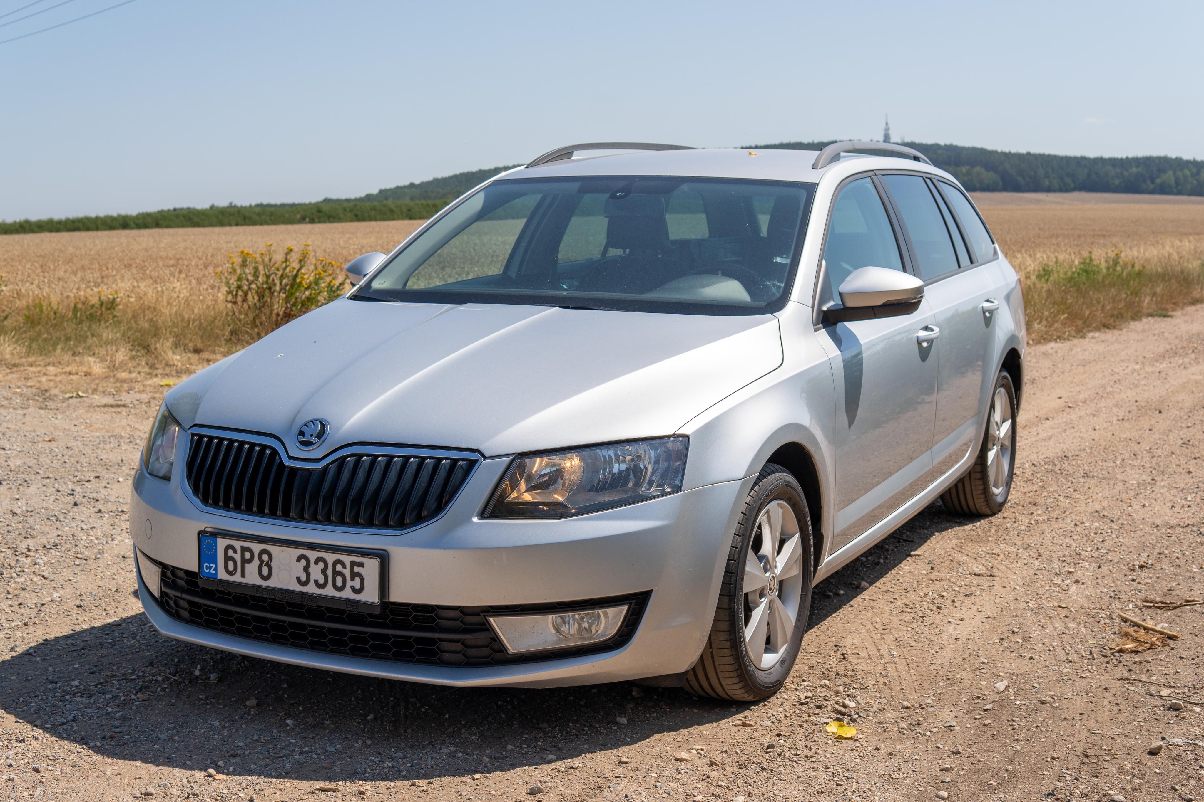 Škoda Octavia, Škoda Octavia III 2.0 TDI - fotka 3