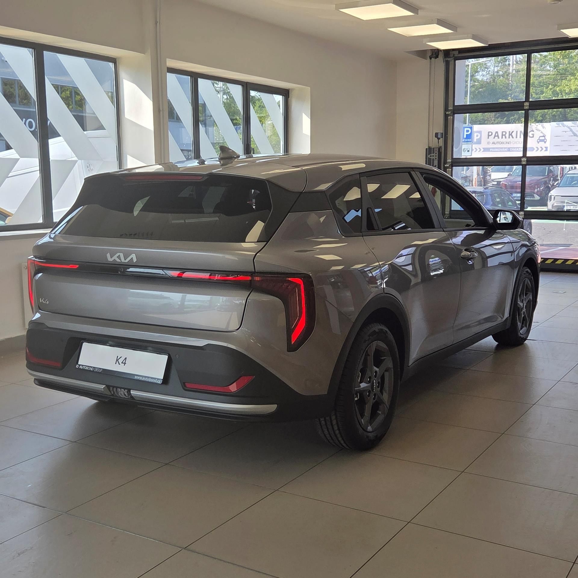 Kia K4, 1,6 T-GDi 7DCT 110kW EXCLUSIVE - fotka 4