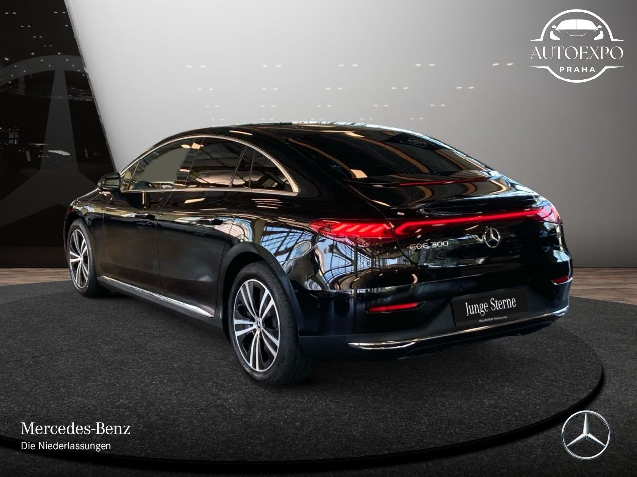 Mercedes-Benz EQE, 300 * - fotka 6