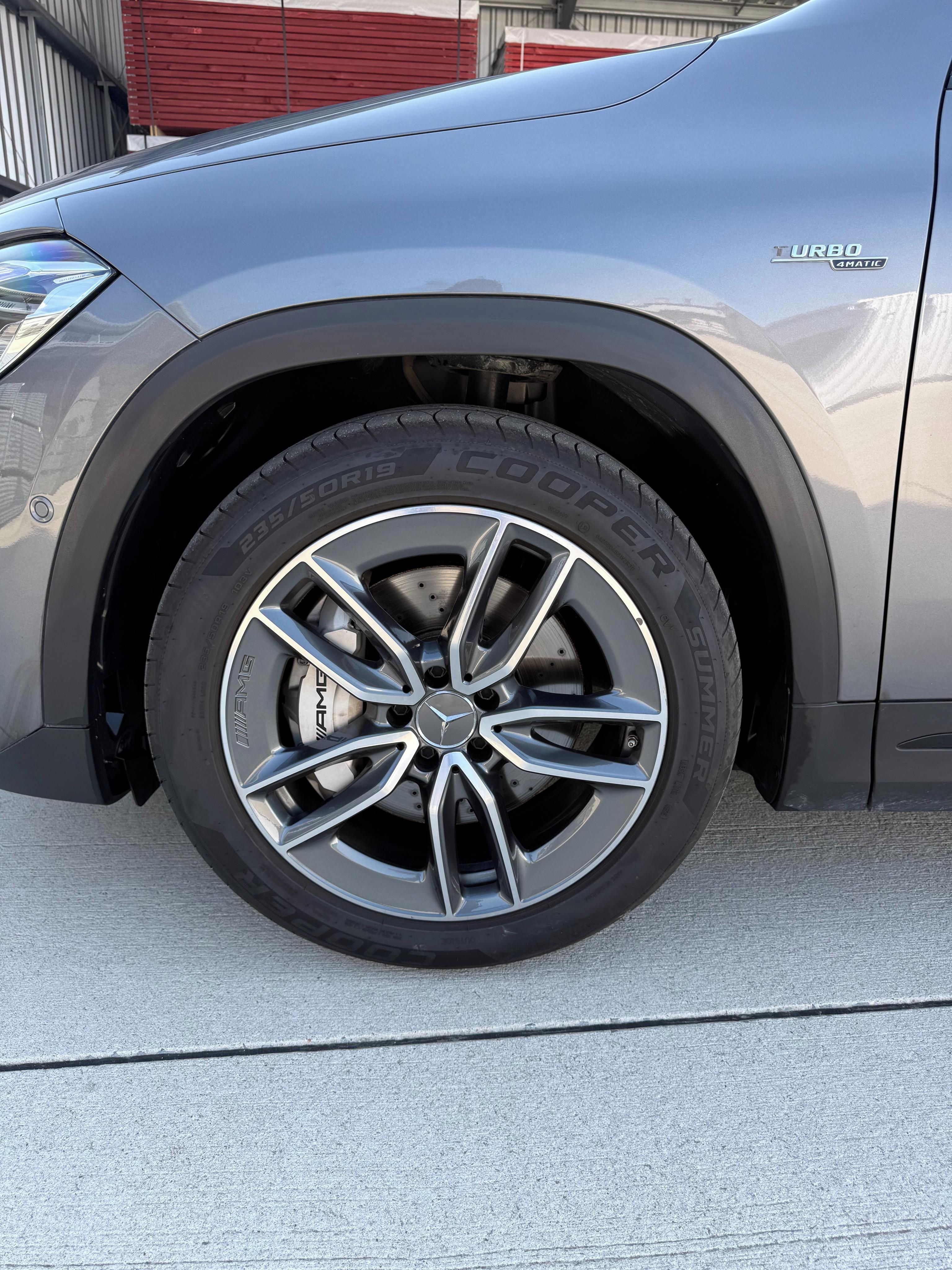 Mercedes-Benz GLA, 35 AMG - fotka 6