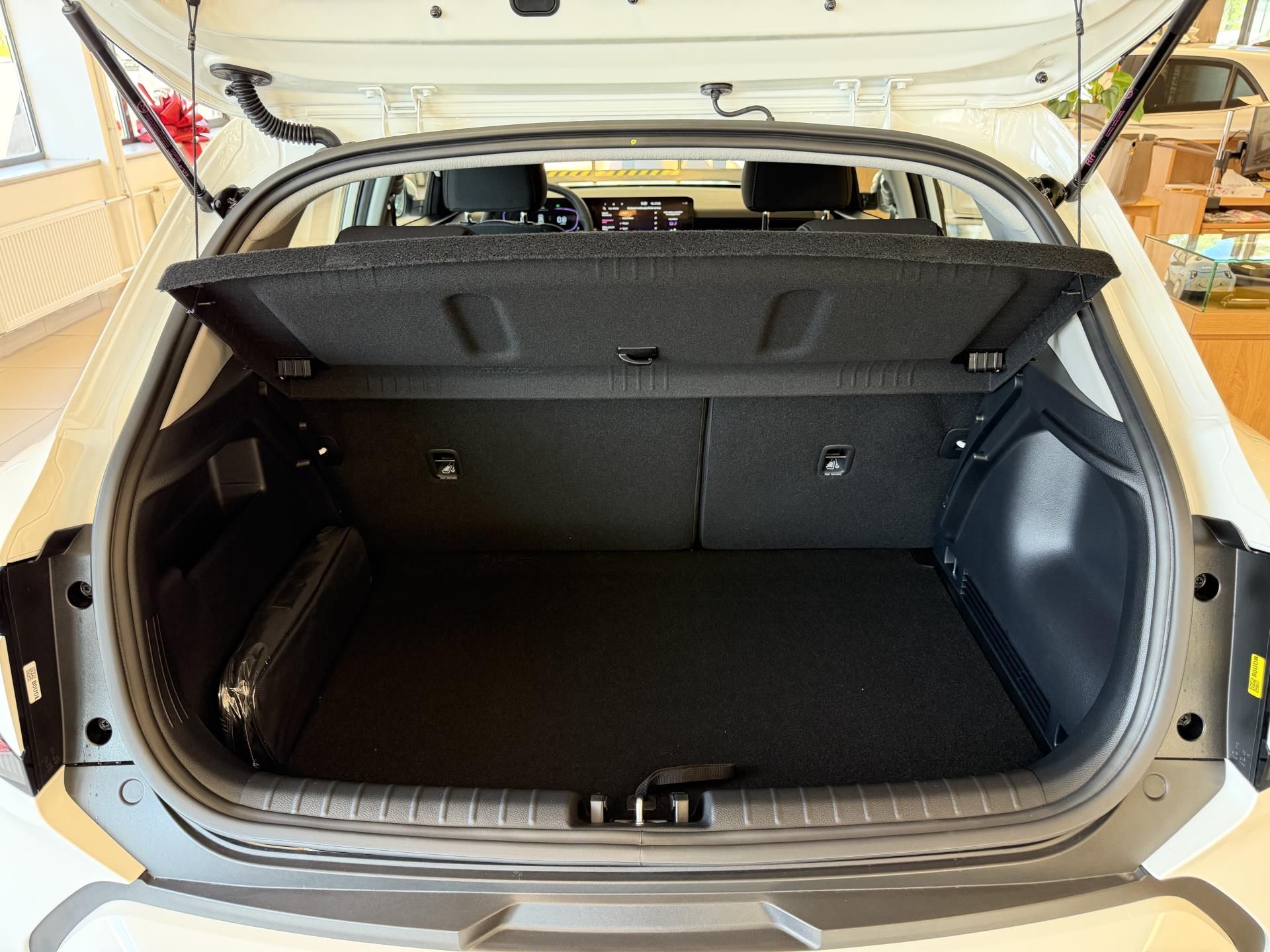 Kia Stonic, 1,0 T-GDi GPF 7DCT SPIN - fotka 6