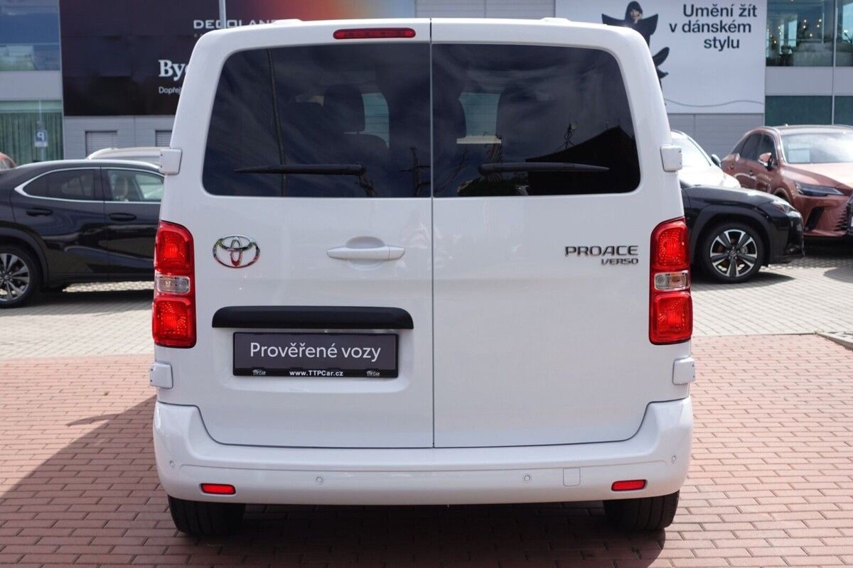 Toyota Proace, 2.0 D-4D 140k L1 Business - fotka 5