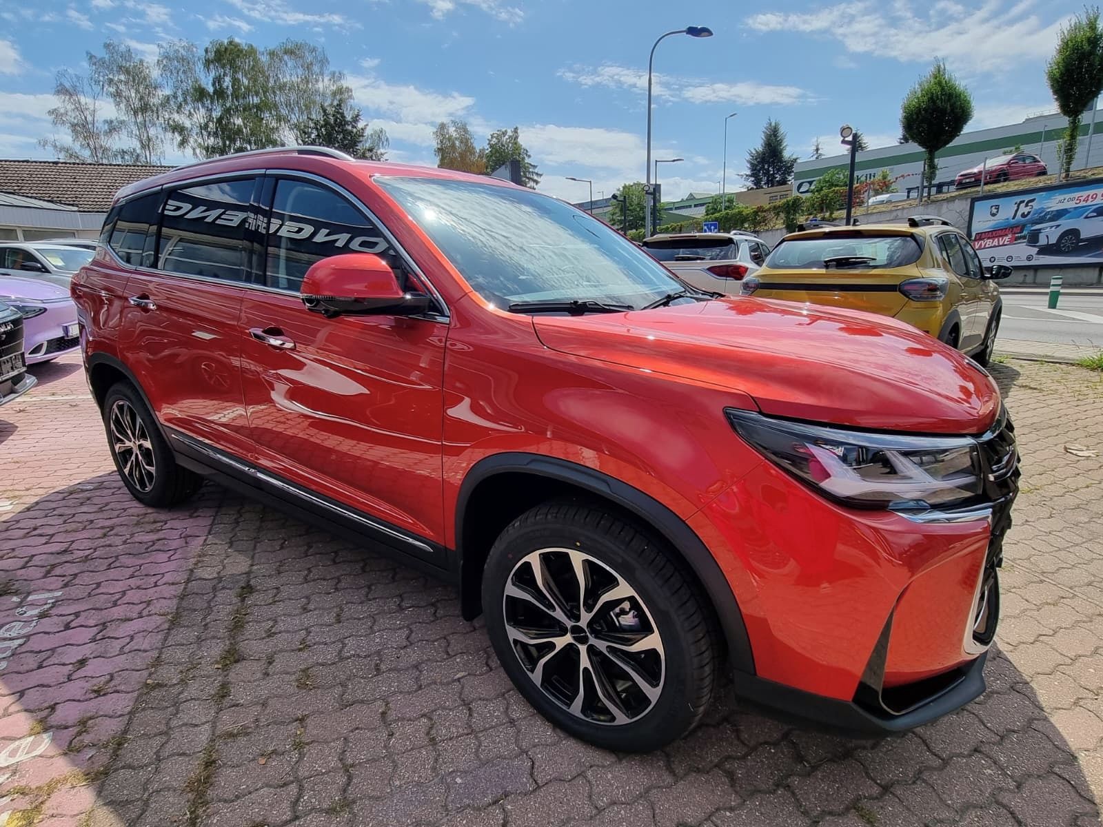 Dongfeng T5, FORTHING T5 Exclusive - fotka 6