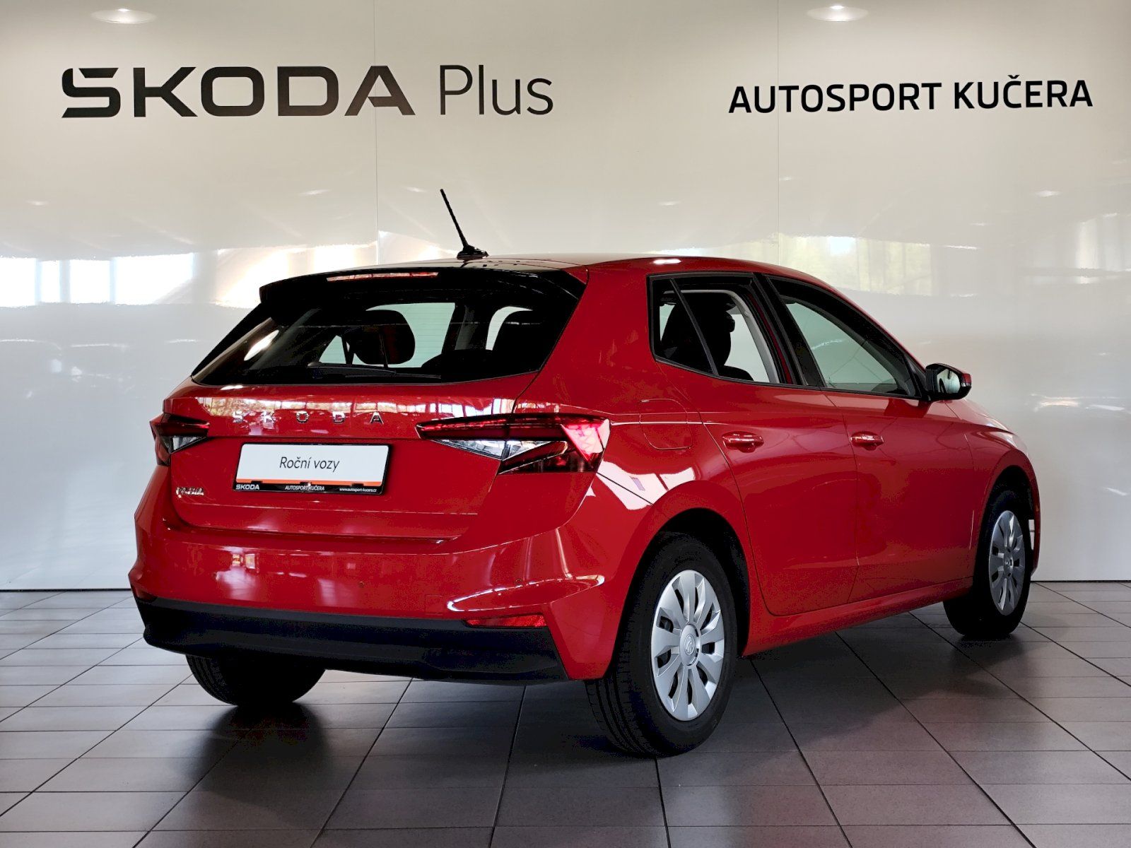 Škoda Fabia, FABIA SELECTION 1.0 MPI 59 kW - fotka 2