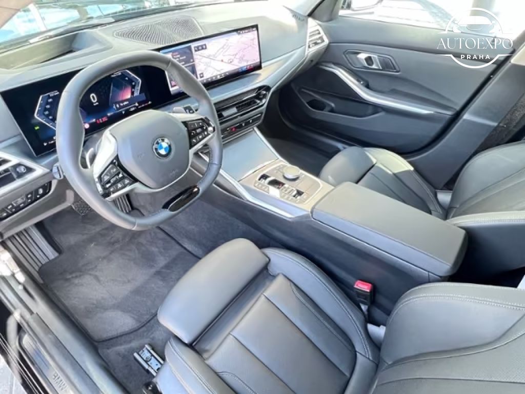 BMW Řada 3, 320i Panorama*360°CAM*HeadUp - fotka 5