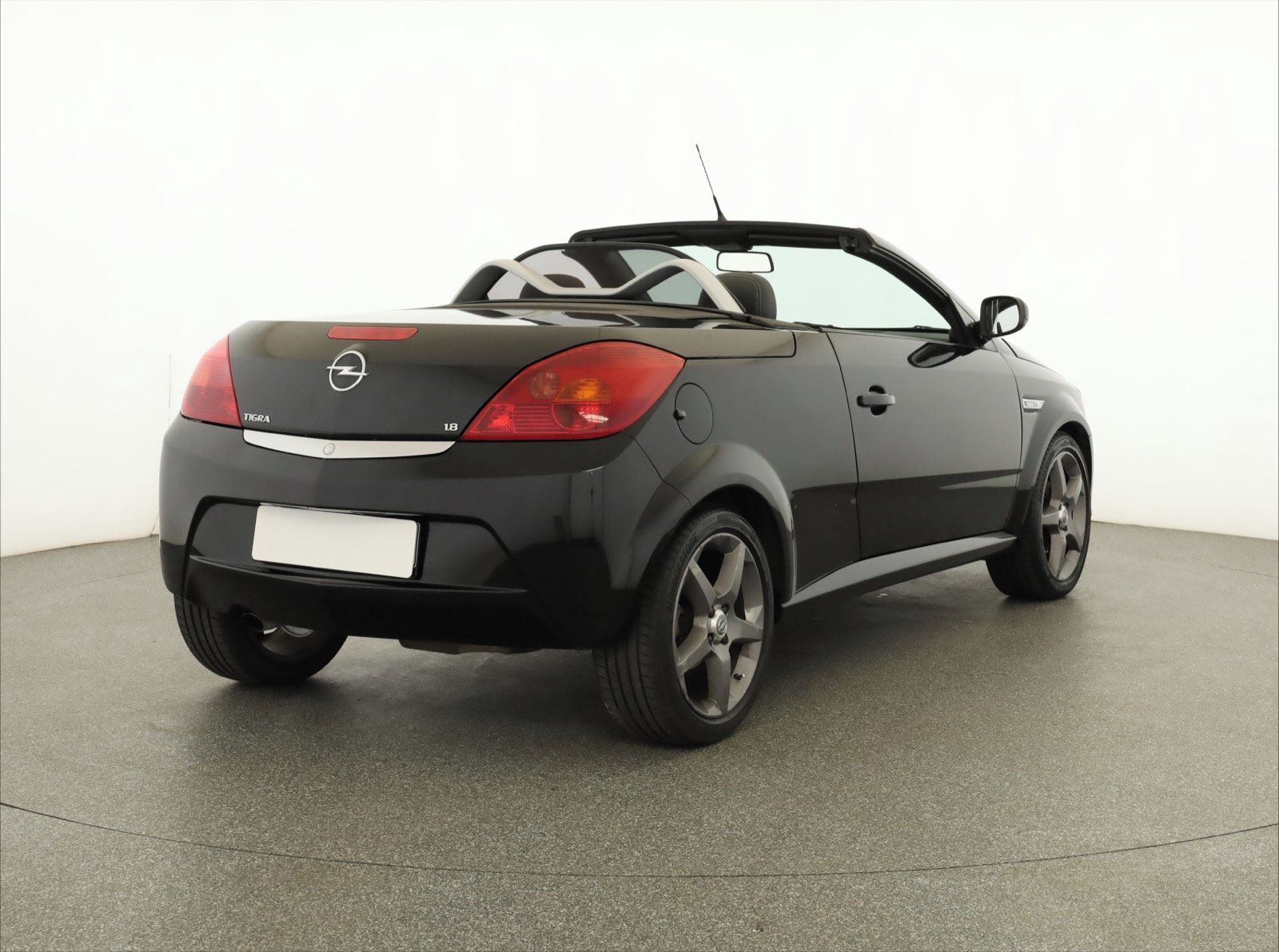 Opel Tigra, 1.8, po STK, jezdí výborně - fotka 5