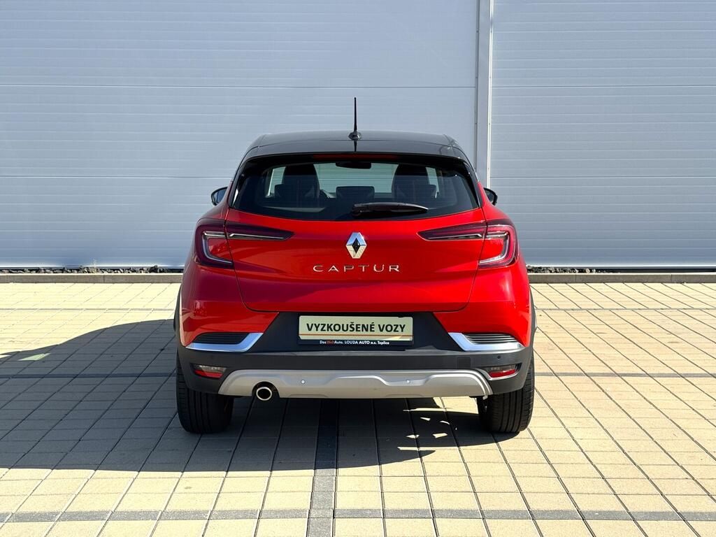 Renault Captur, Techno 1.0 TCe 67 kW - fotka 6