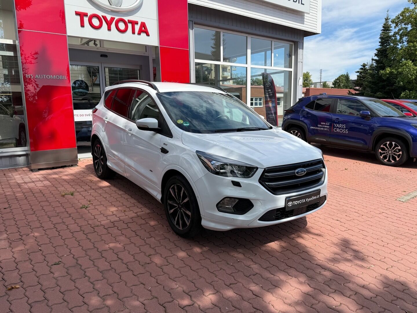 Ford Kuga, 2.0 TDCi ST-Line 4x4, AT 110 - fotka 3