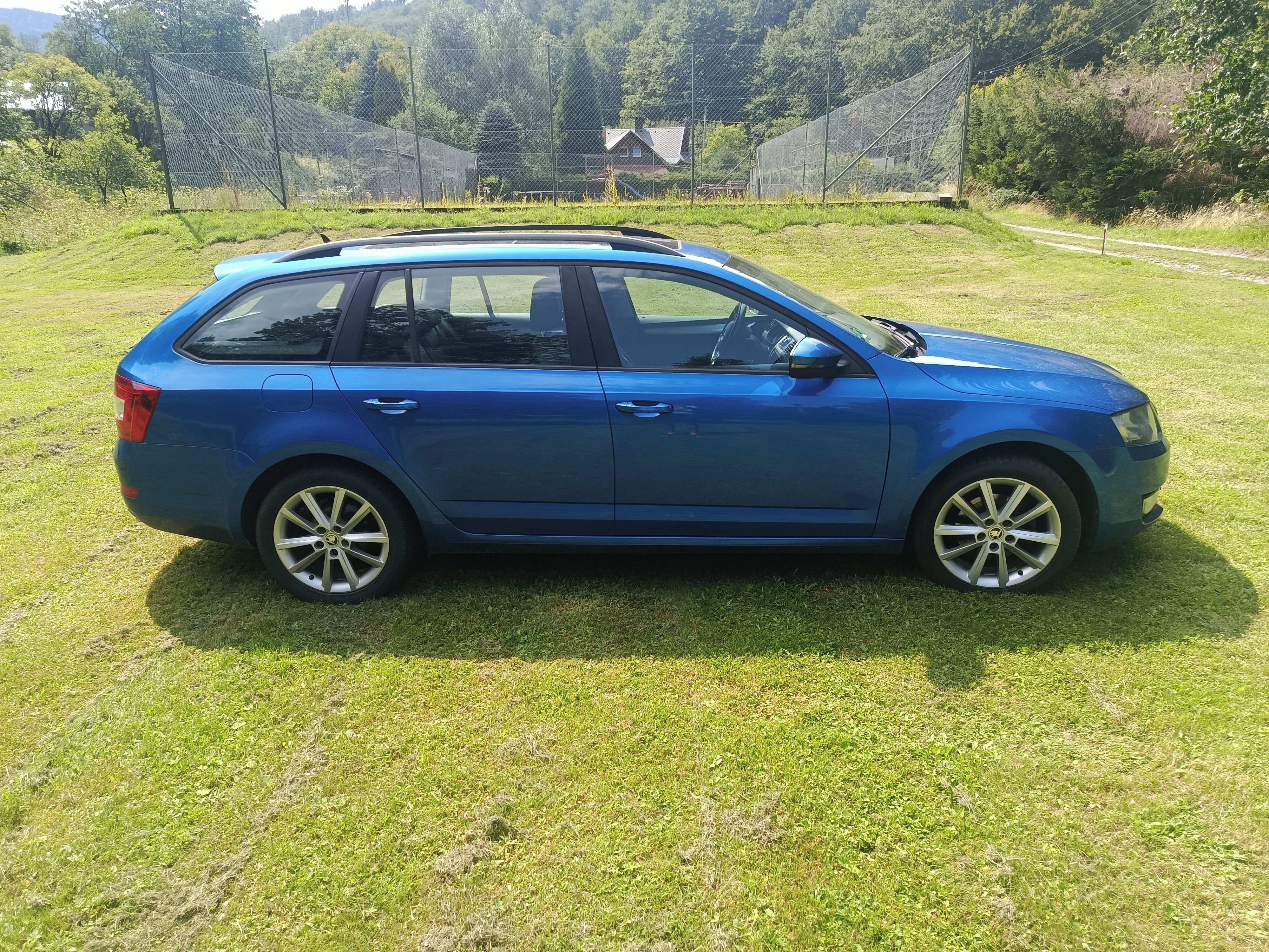 Škoda Octavia, Škodu Octavia III Combi - fotka 5