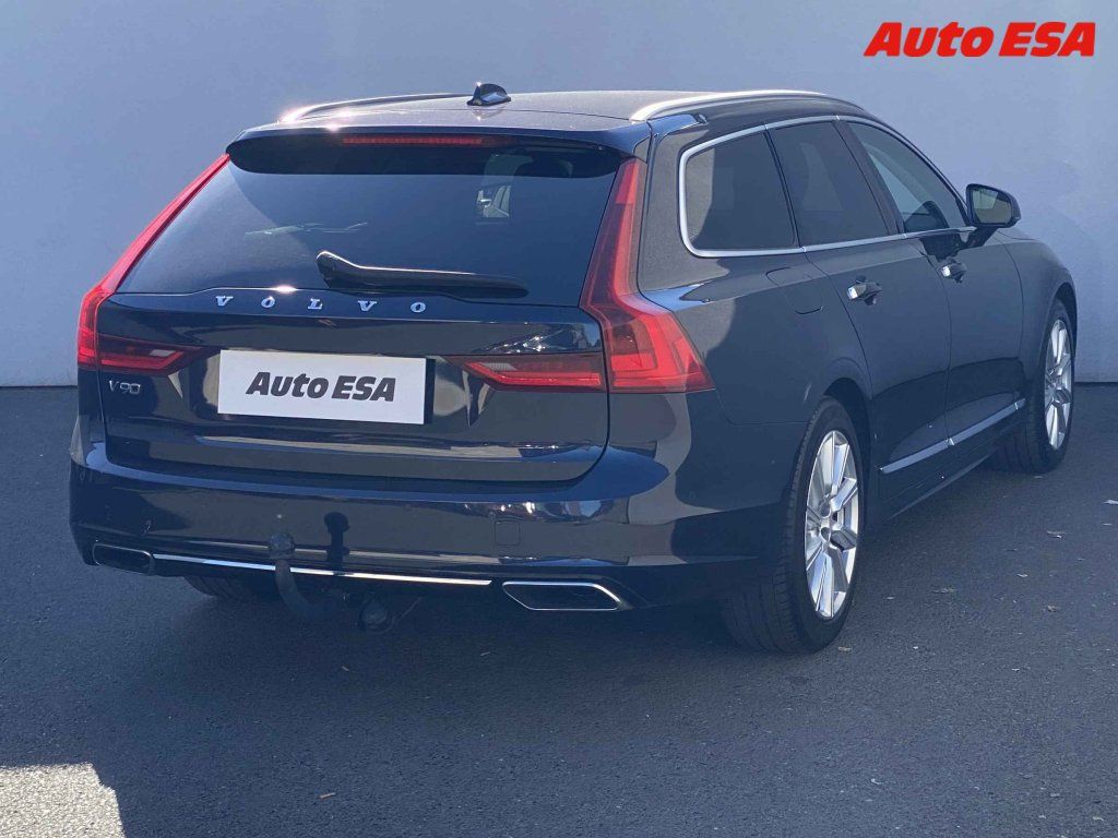 Volvo V90, 2.0D - fotka 4