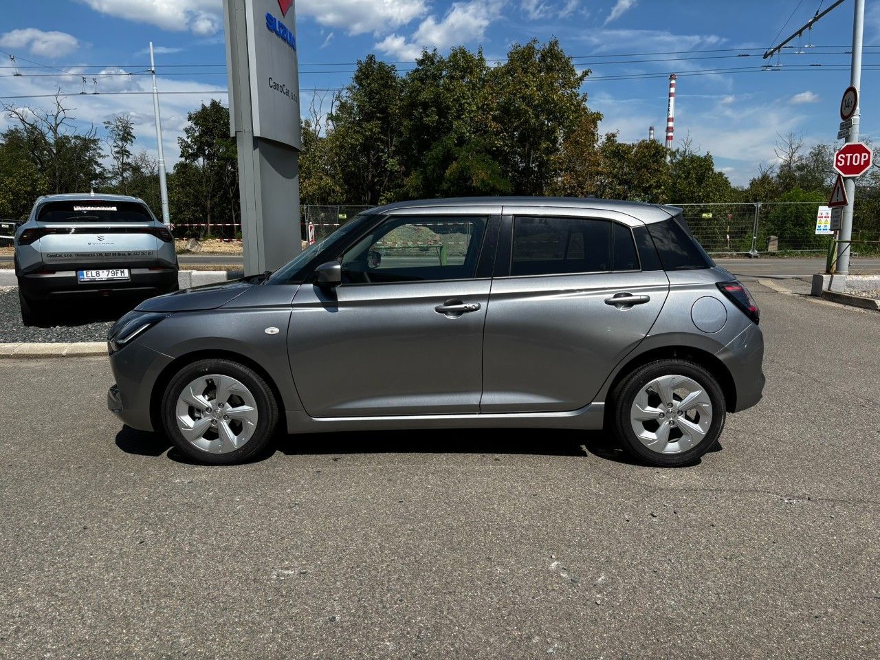 Suzuki Swift, automat Premium - fotka 4