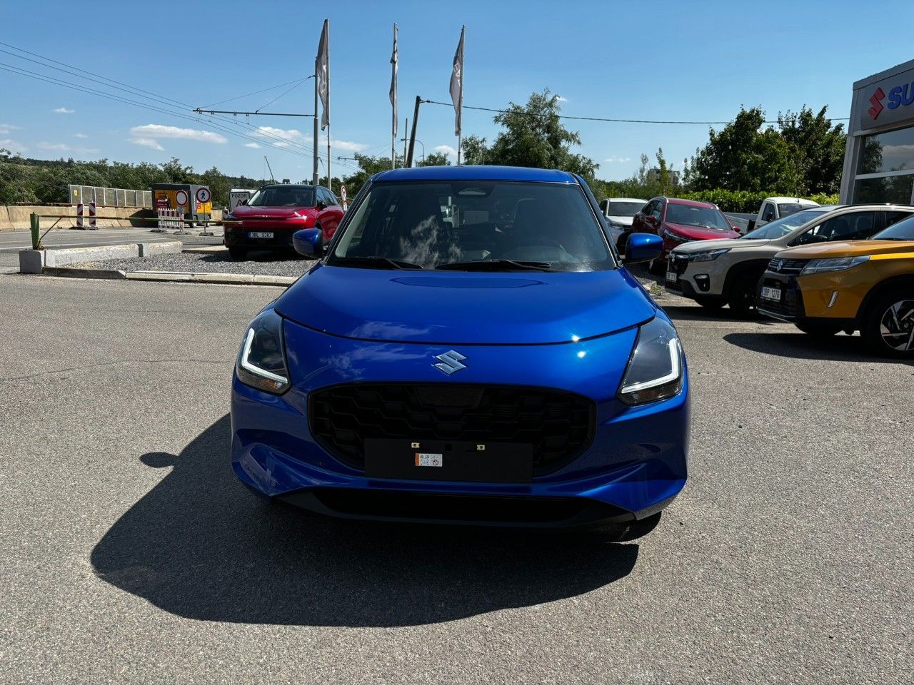 Suzuki Swift, automat Premium - fotka 2