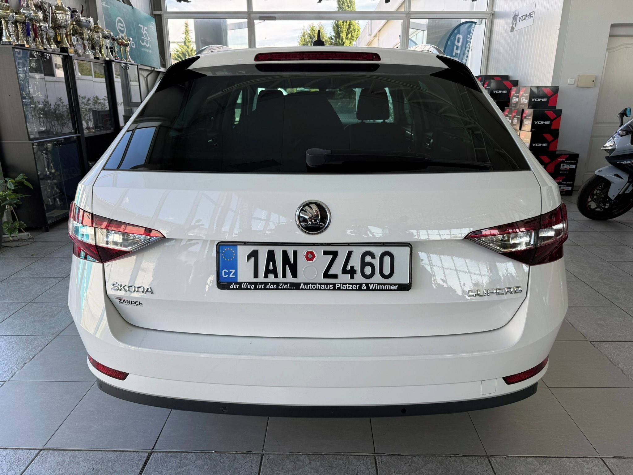 Škoda Superb, 2.0 110 kW bez AdBlue - fotka 6