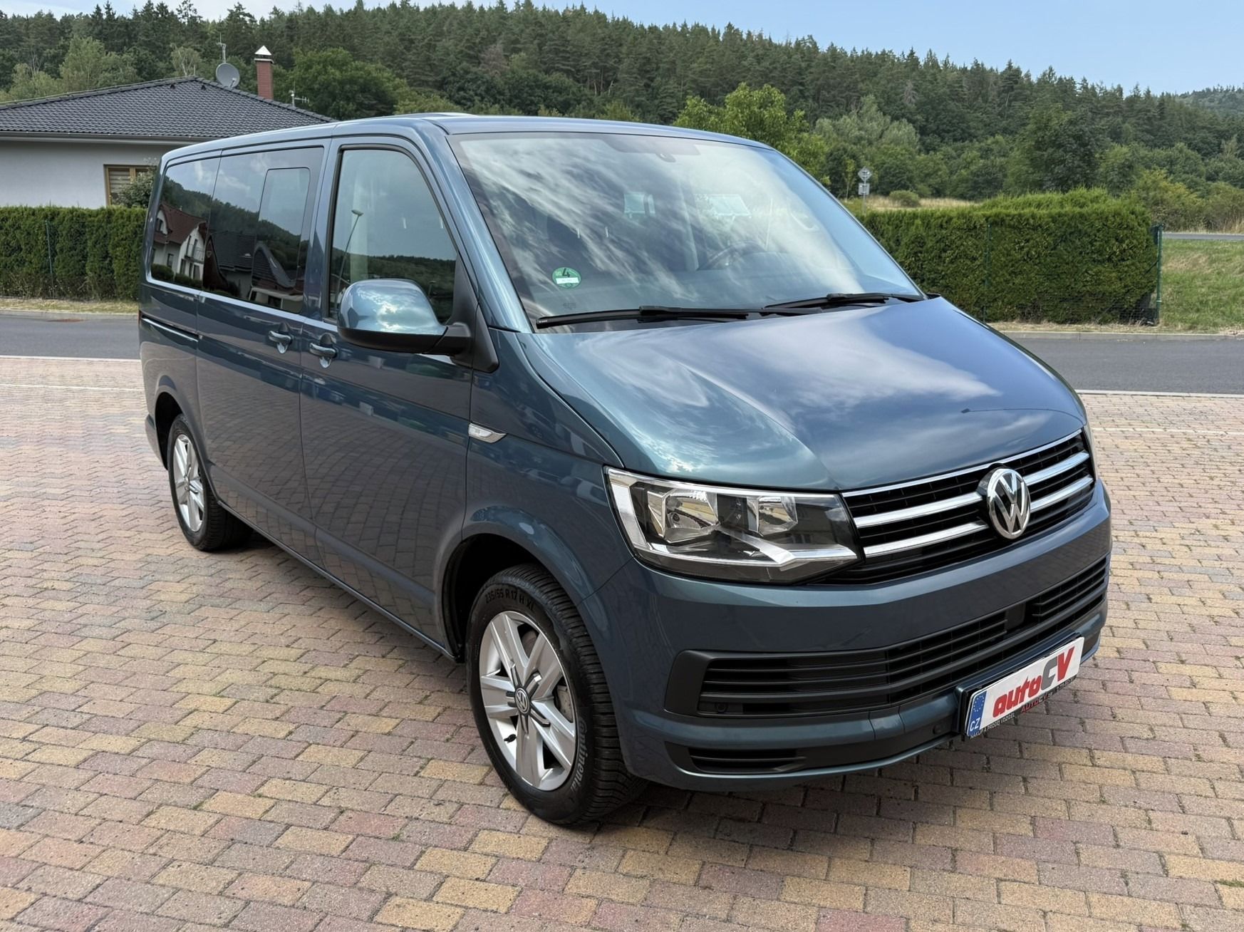 Volkswagen Multivan, 2.0 TDI 110kW DSG 7 MÍST - fotka 5