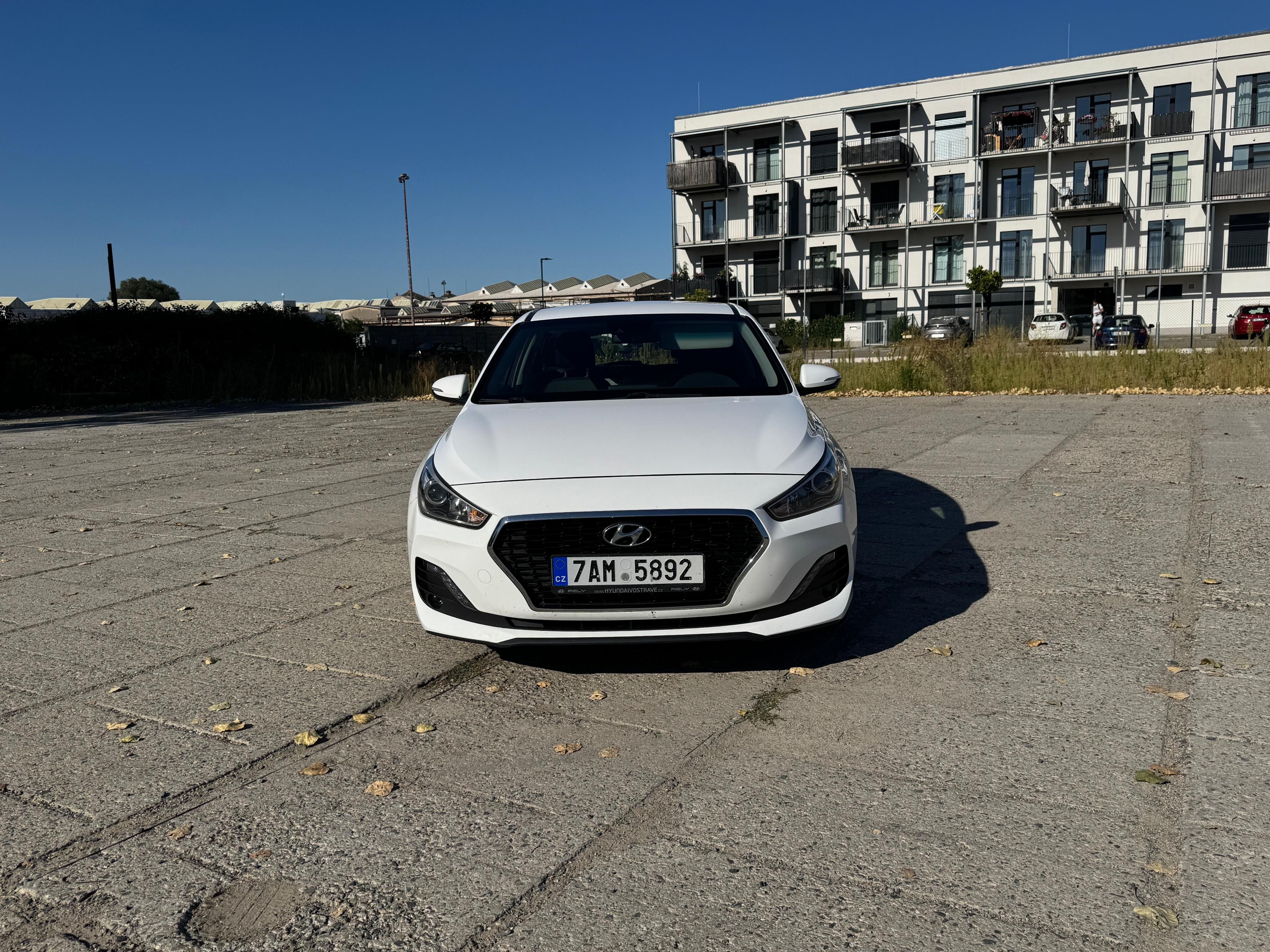 Hyundai i30, 1.4 Benzin , ODPOČET DPH - fotka 3