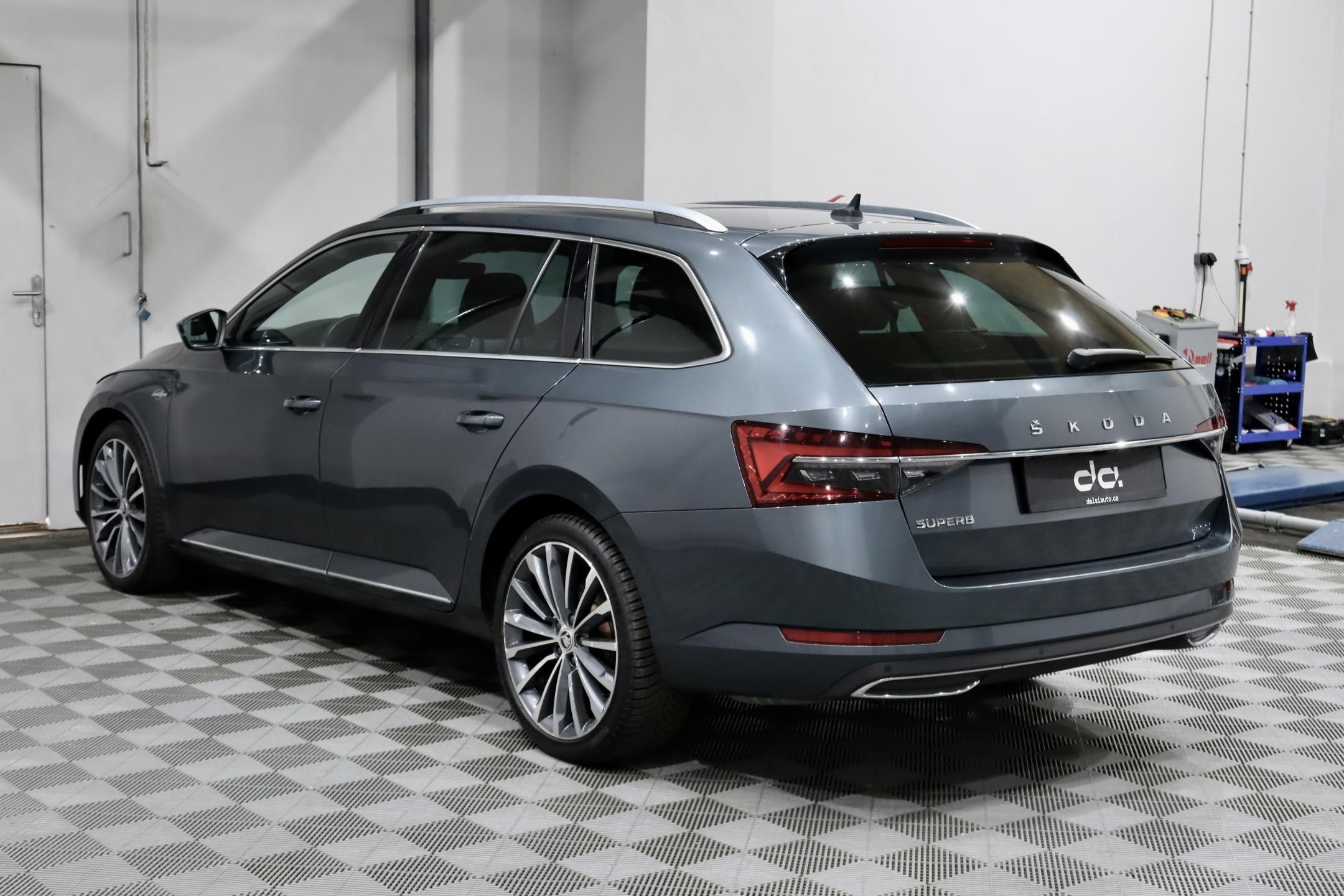 Škoda Superb, 3 FL 2.0 TSI 140 kW DSG L&K - fotka 5